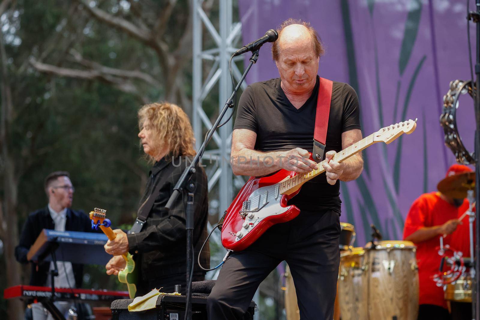 San Francisco, CA, 1st October, 2022, Jerry Harrison (left) and Adrian Belew perform at the 2022 Hardly Strictly Bluegrass Festival in Golden Gate Park.