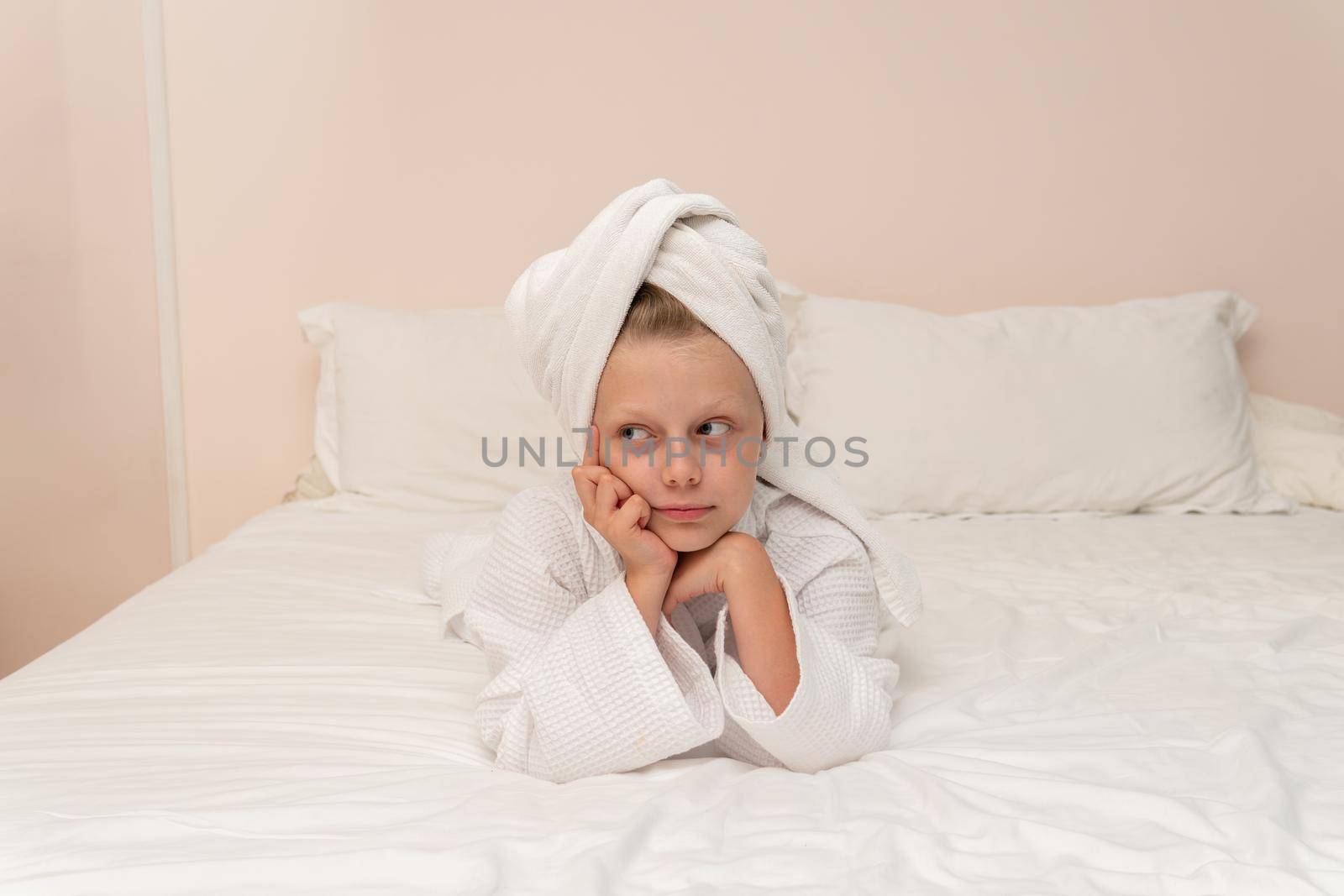 Thinks copyspace elbows smile coffee Creek bathrobe bed portrait morning, for bathroom dressing from hotel and person gown, take child. Hair health female, comfort