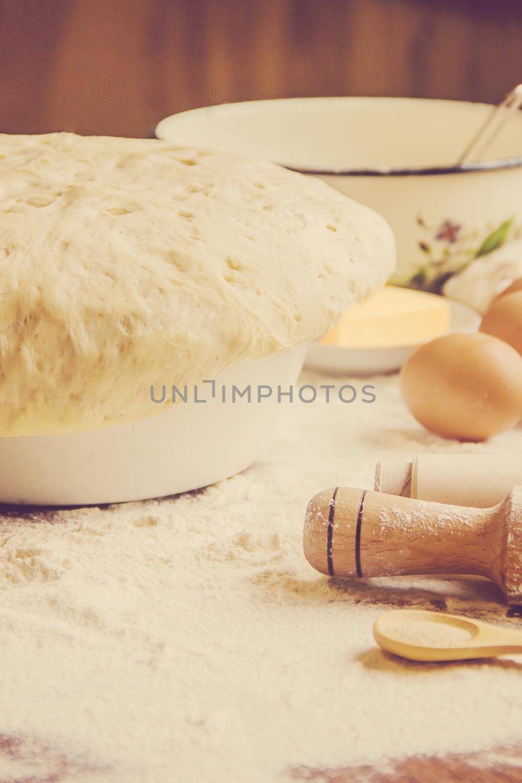 Pastry, cakes, cook their own hands. Selective focus. Food.