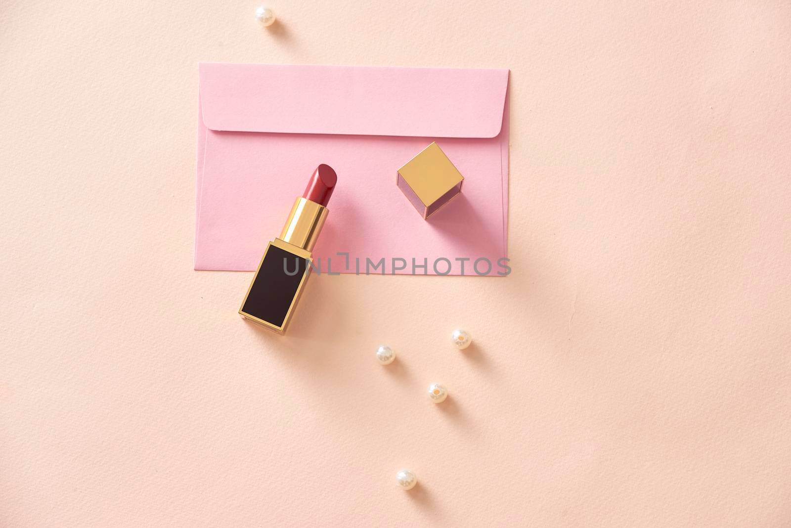 Love valentine together happy affection concept with lipstick by makidotvn