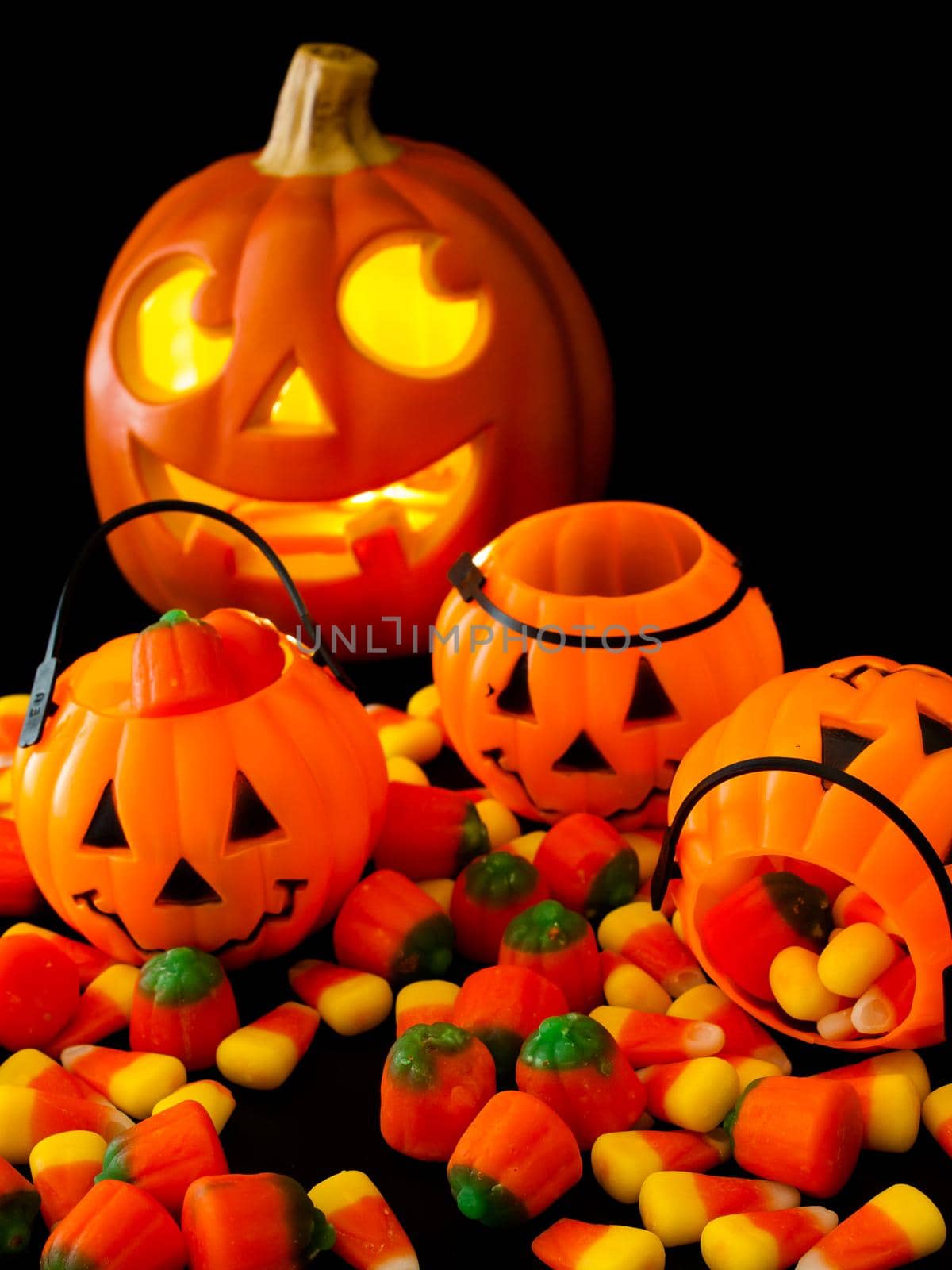 Halloween Candies by arinahabich