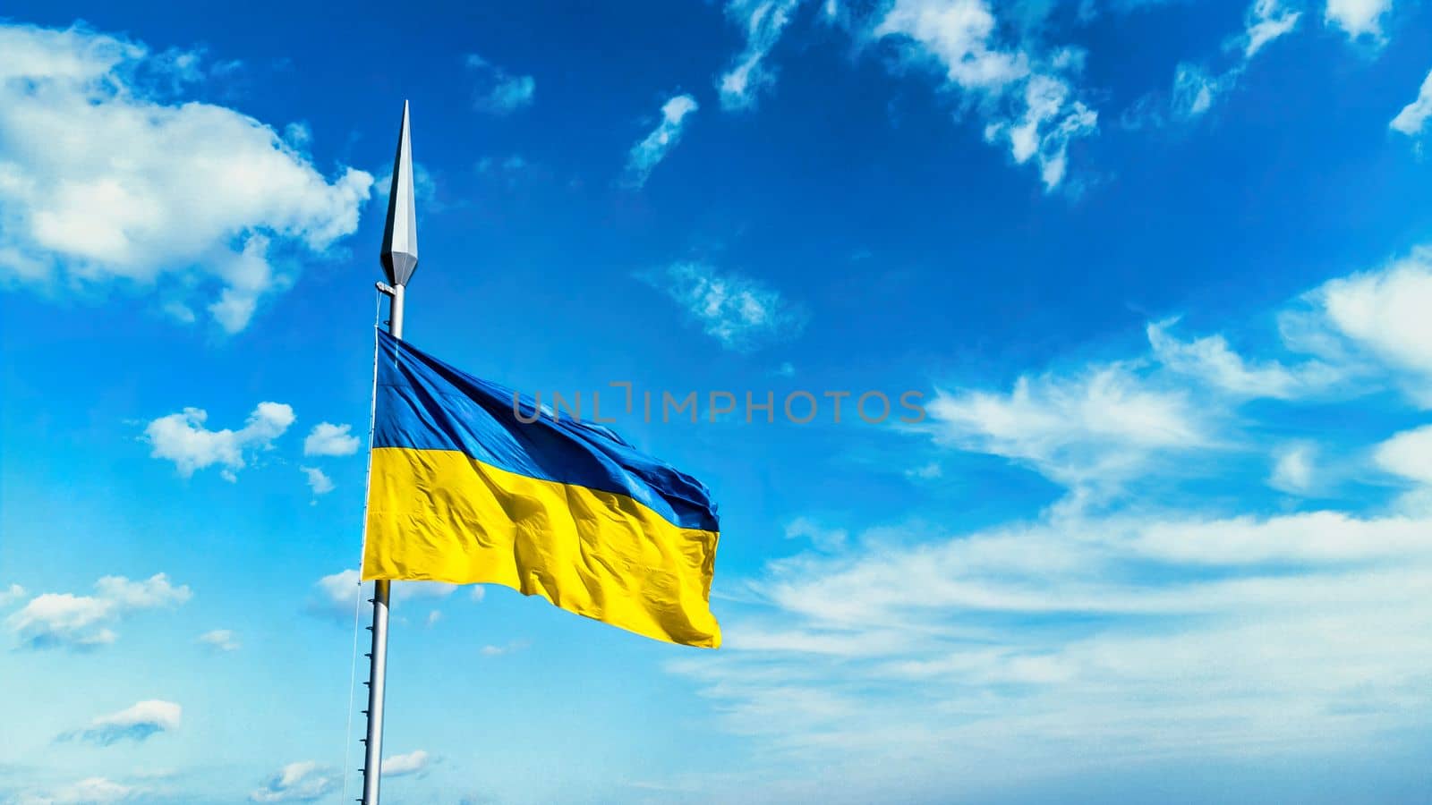 Ukrainian flag blue yellow while weaving. download image