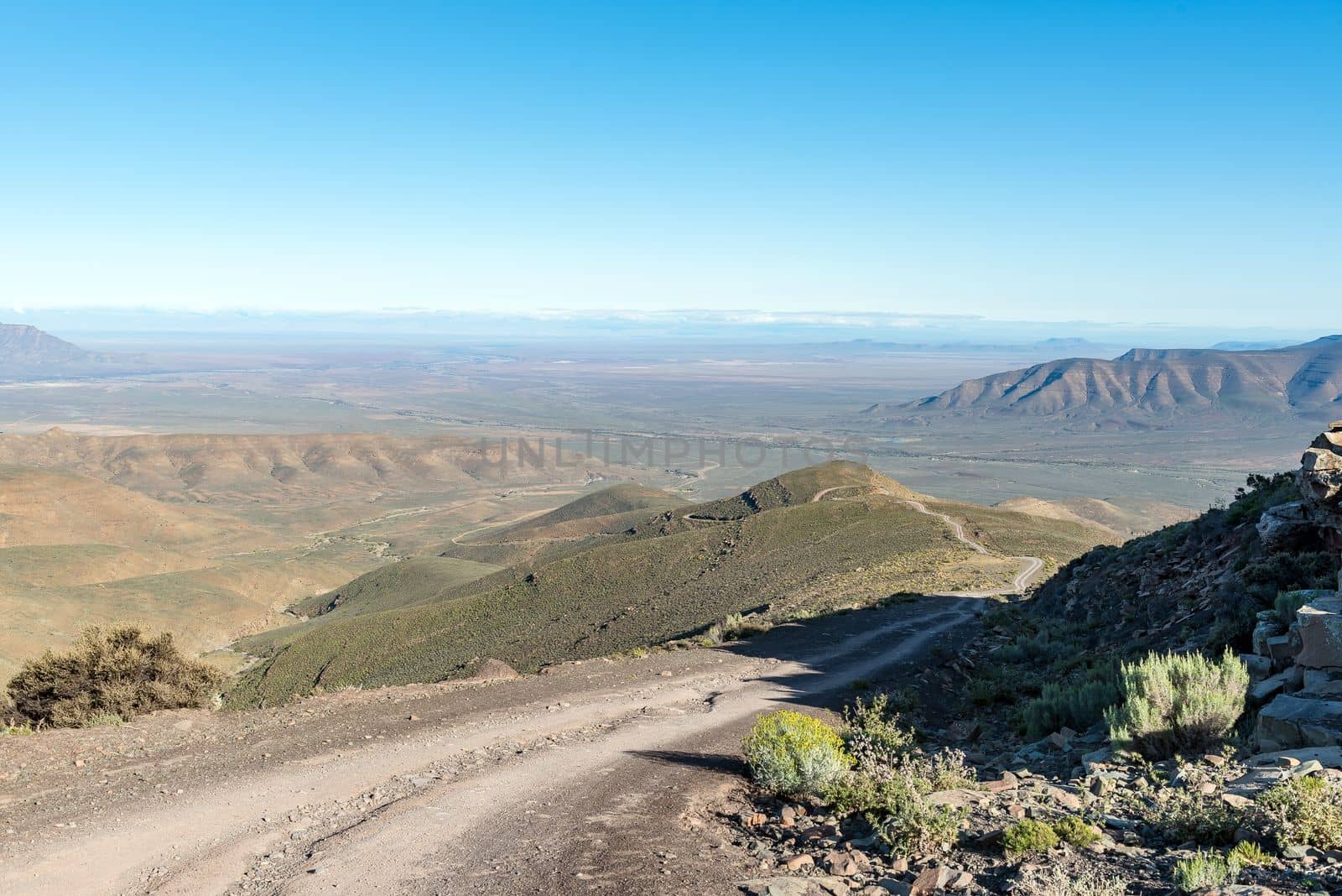 View of the Ouberg Pass near Sutherland in the Northern Cape Karoo