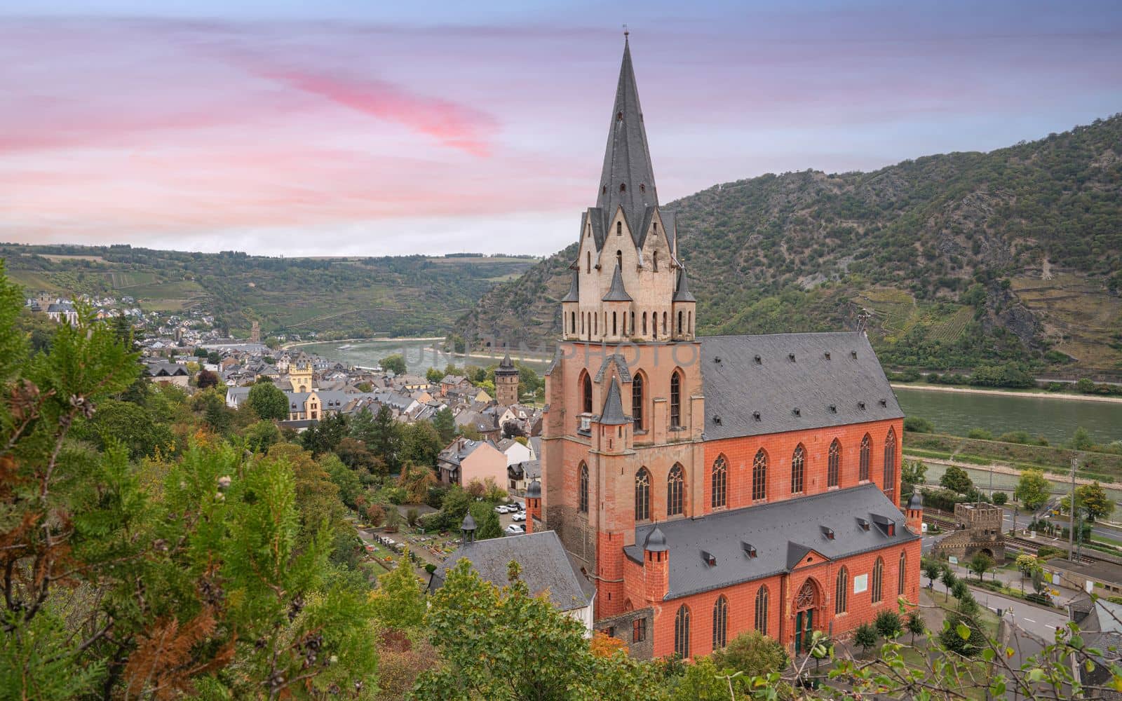 Abbey church, Oberwesel, Germany by alfotokunst