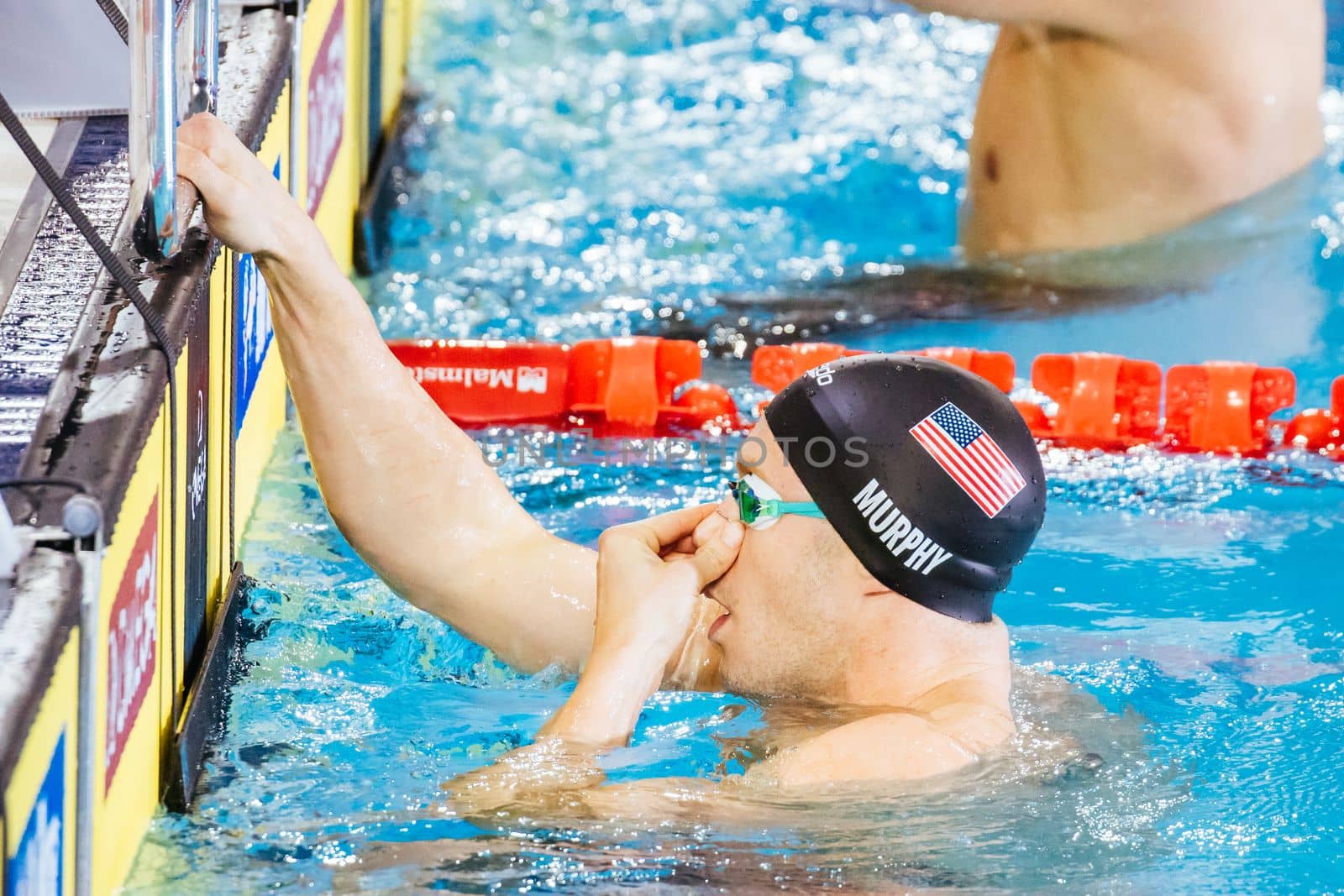MELBOURNE, AUSTRALIA - DECEMBER 13: Ryan MURPHY (USA) competing in Men's 100m Backstroke semifinal on day one of the 2022 FINA World Short Course Swimming Championships at Melbourne Sports and Aquatic Centre on December 13, 2022 in Melbourne, Australia