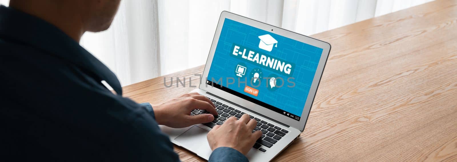 E-learning website with modish sofware for student to study online on the internet network