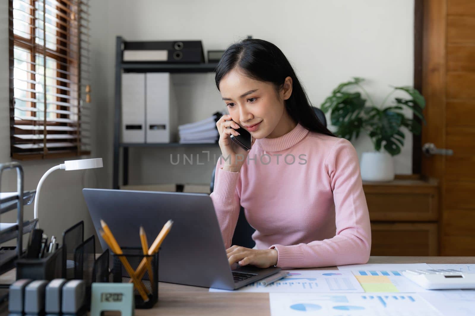 Business advisers are gathering to assess and debate the issue as it appears on the financial report. Financial counselor, investment consultant, and accounting concept by itchaznong