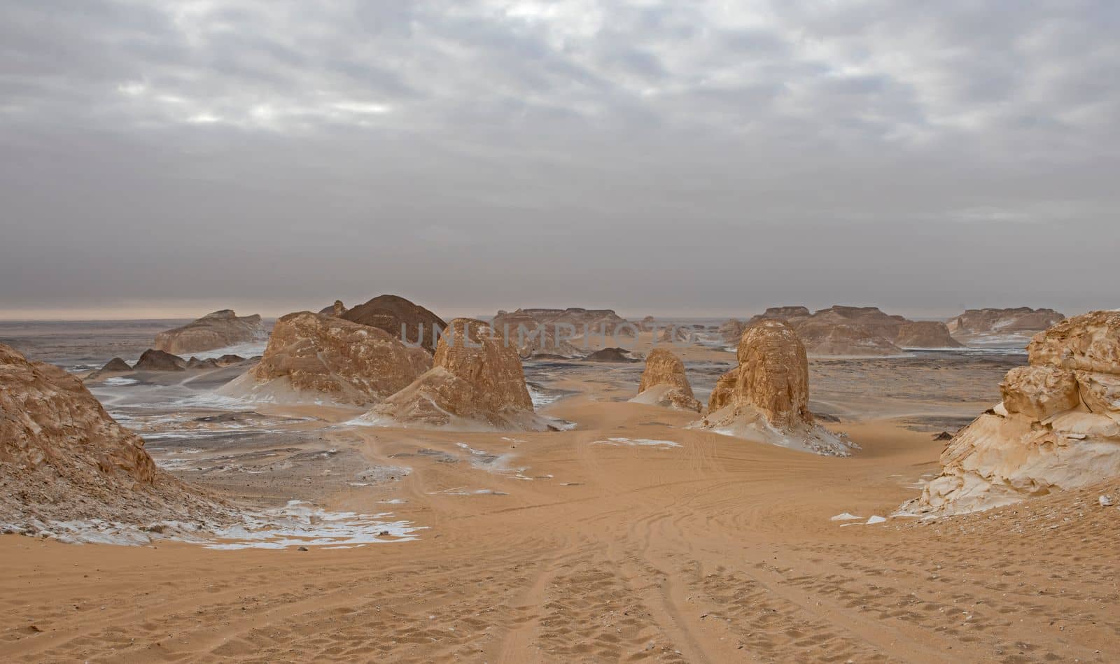 Barren desert landscape in Valley of Agabat by paulvinten