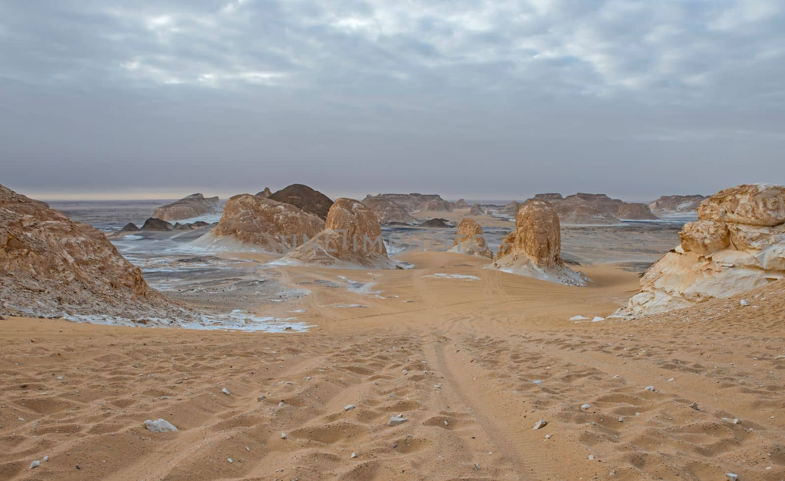 Barren desert landscape in Valley of Agabat by paulvinten