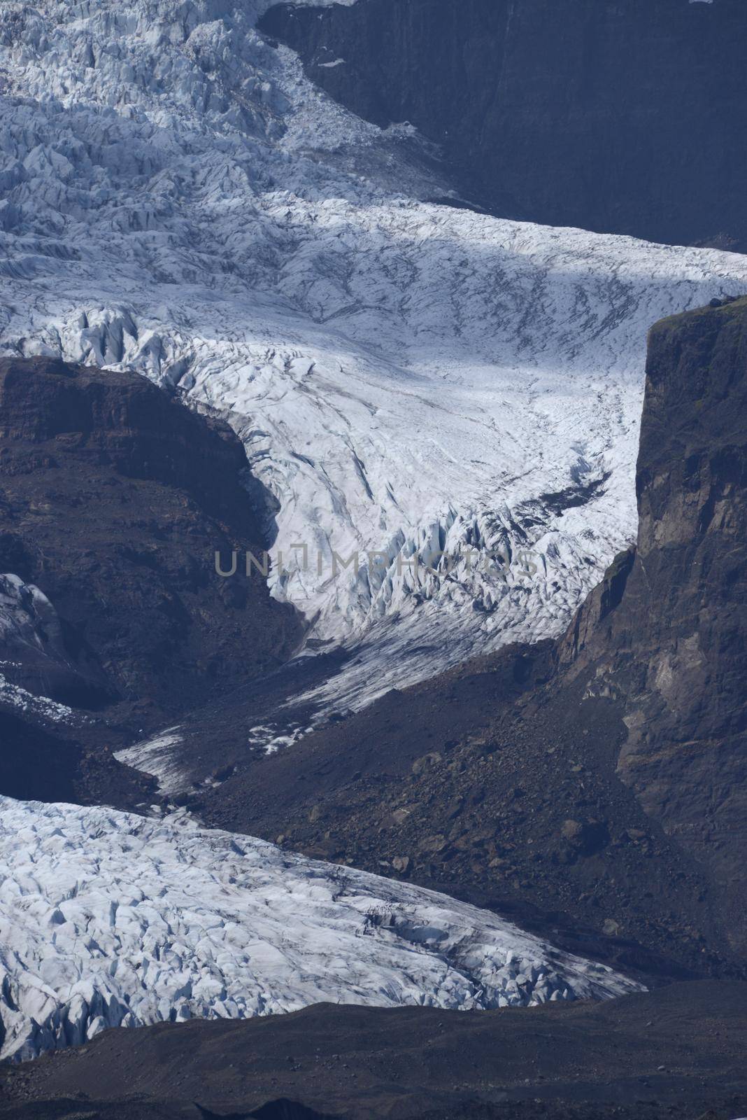 Iceland Glacier by porbital