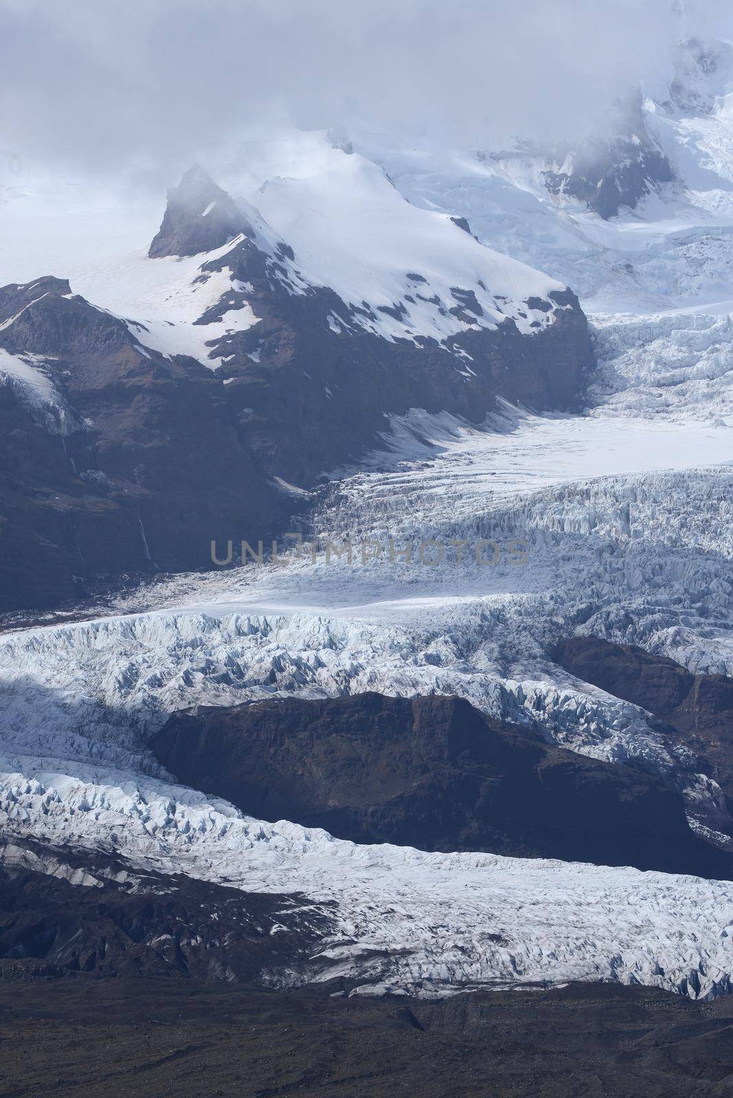 Iceland Glacier by porbital