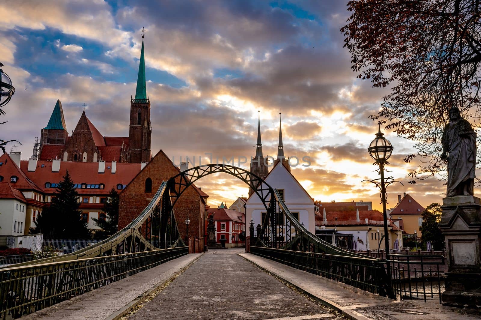 Bridge to Tumski island at dawn in Wroclaw, Poland