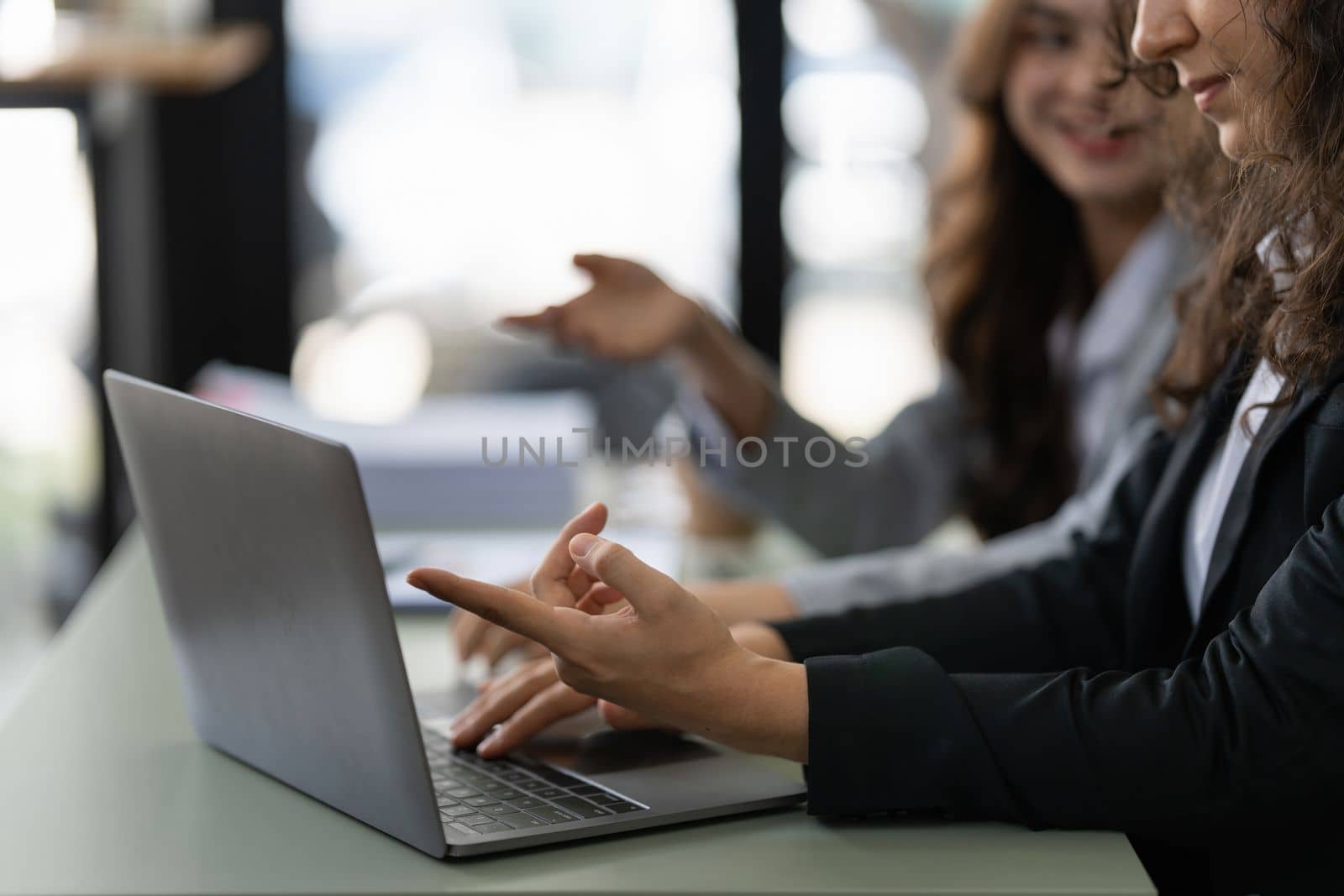 Business advisers are gathering to assess and debate the issue as it appears on the financial report. Financial counselor, investment consultant, and accounting concept.