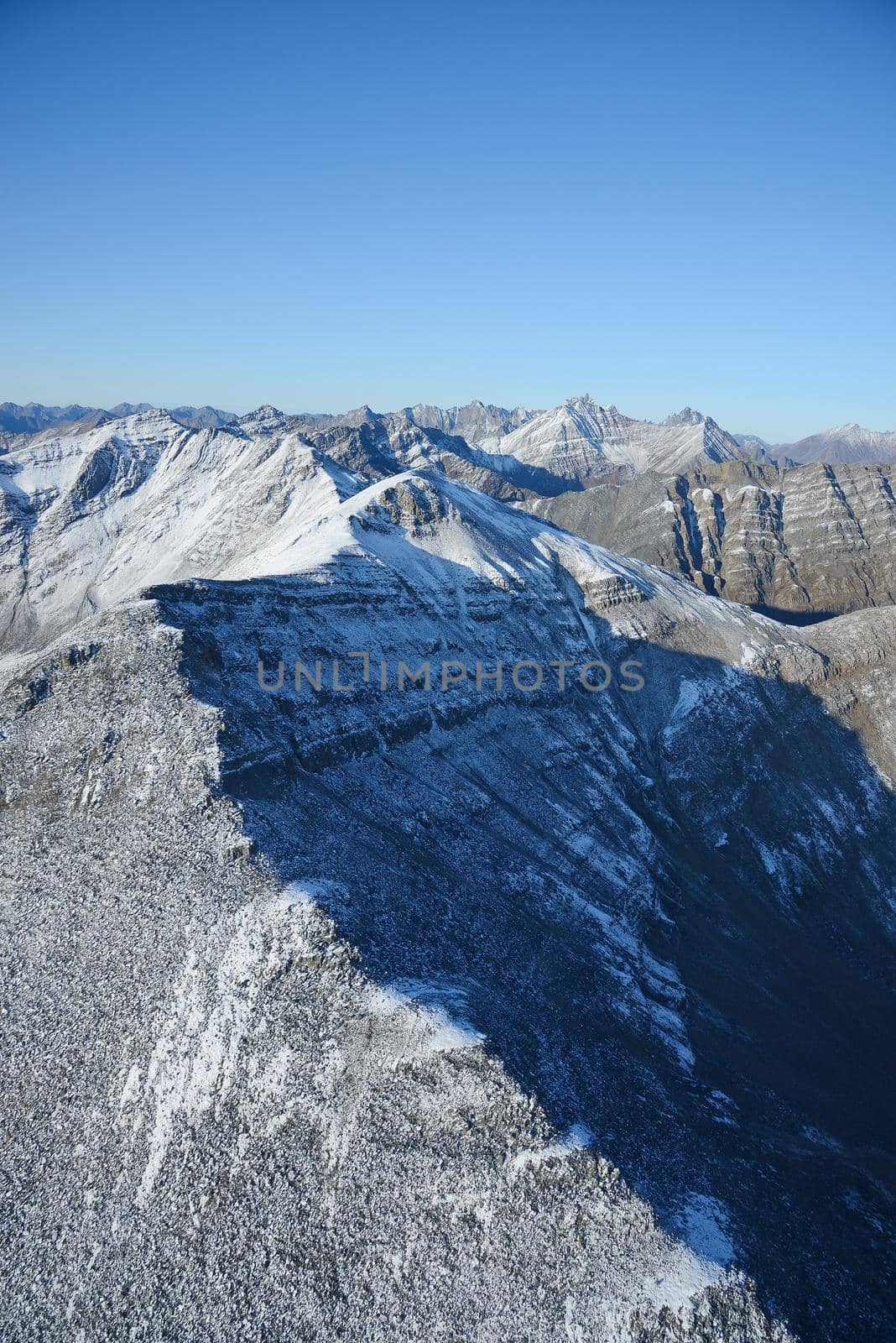 tombstone mountain landscape in yukon in winter
