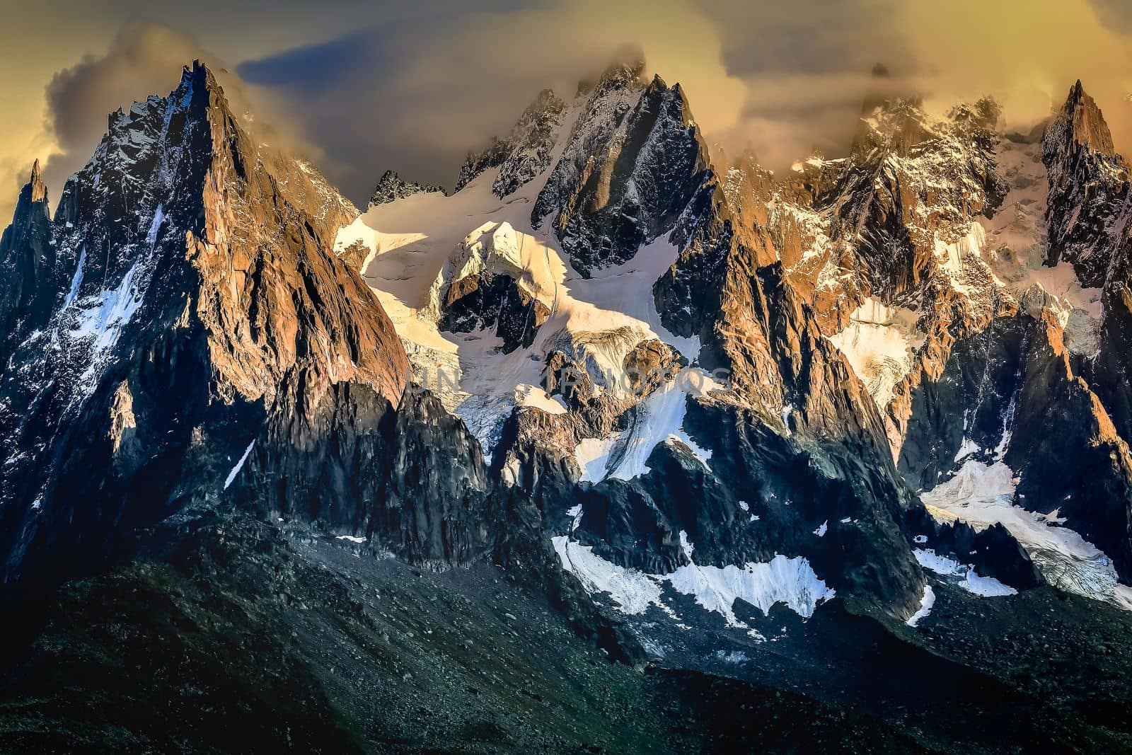 Mont Blanc massif idyllic alpine landscape countryside at sunny day, Chamonix, French Alps