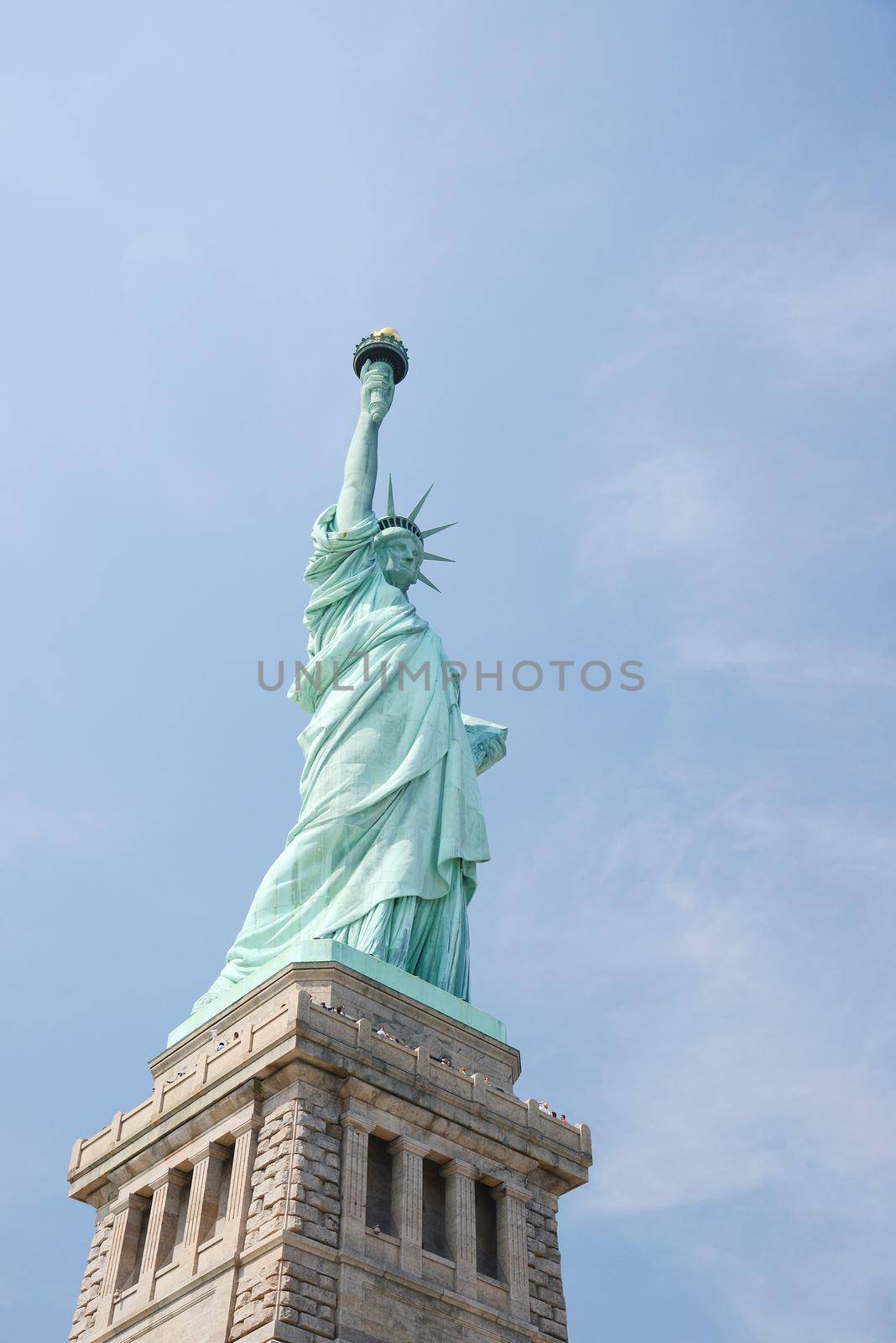 Liberty Statue by porbital