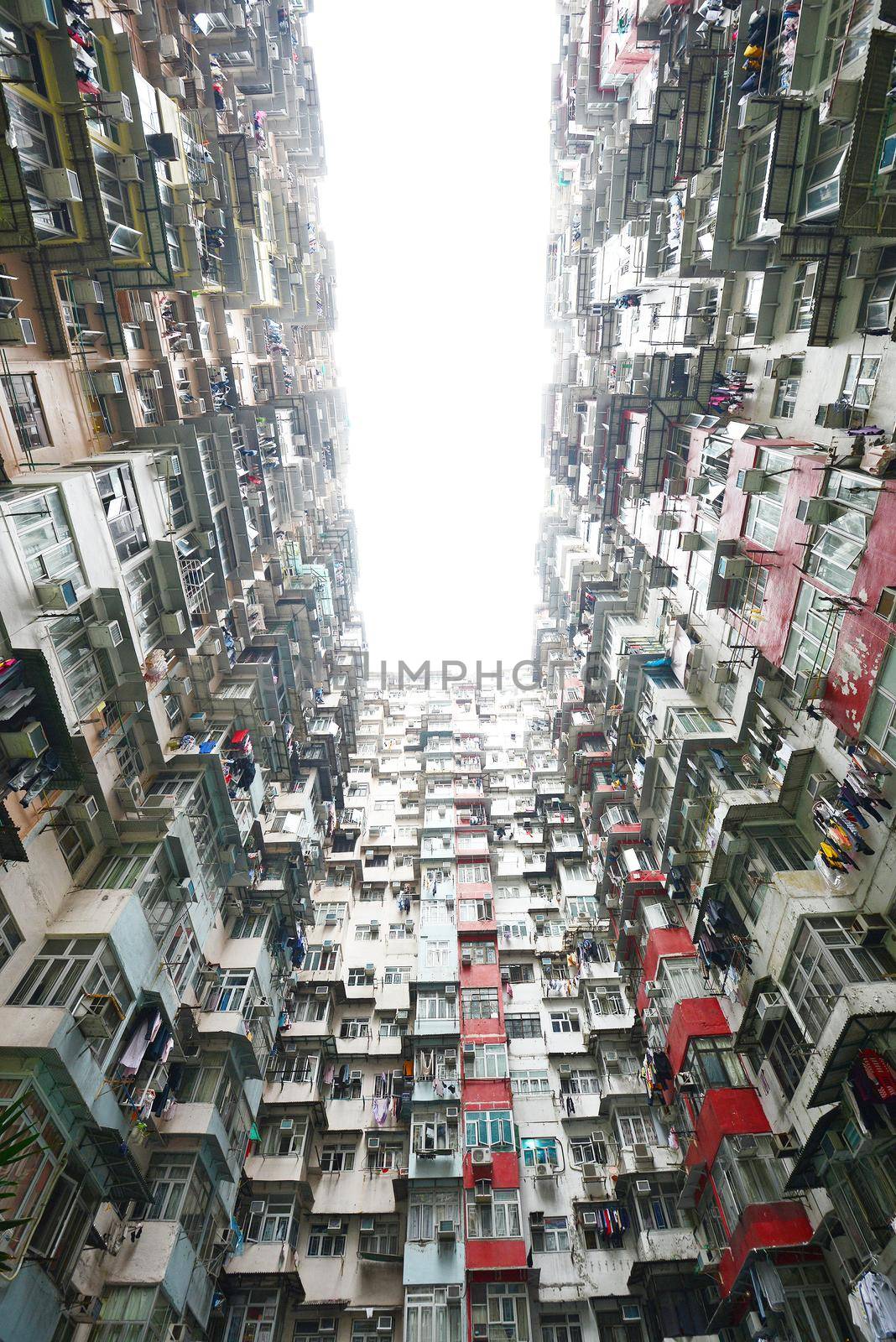 hong kong apartment by porbital