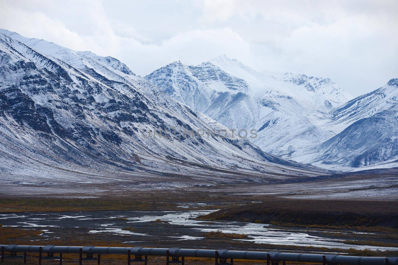 oil pipeline with mountain by porbital