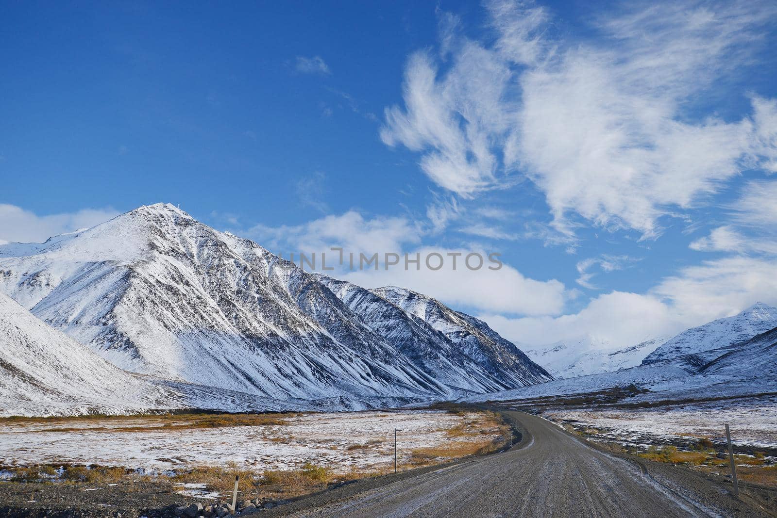 dalton highway in alaska at north slope