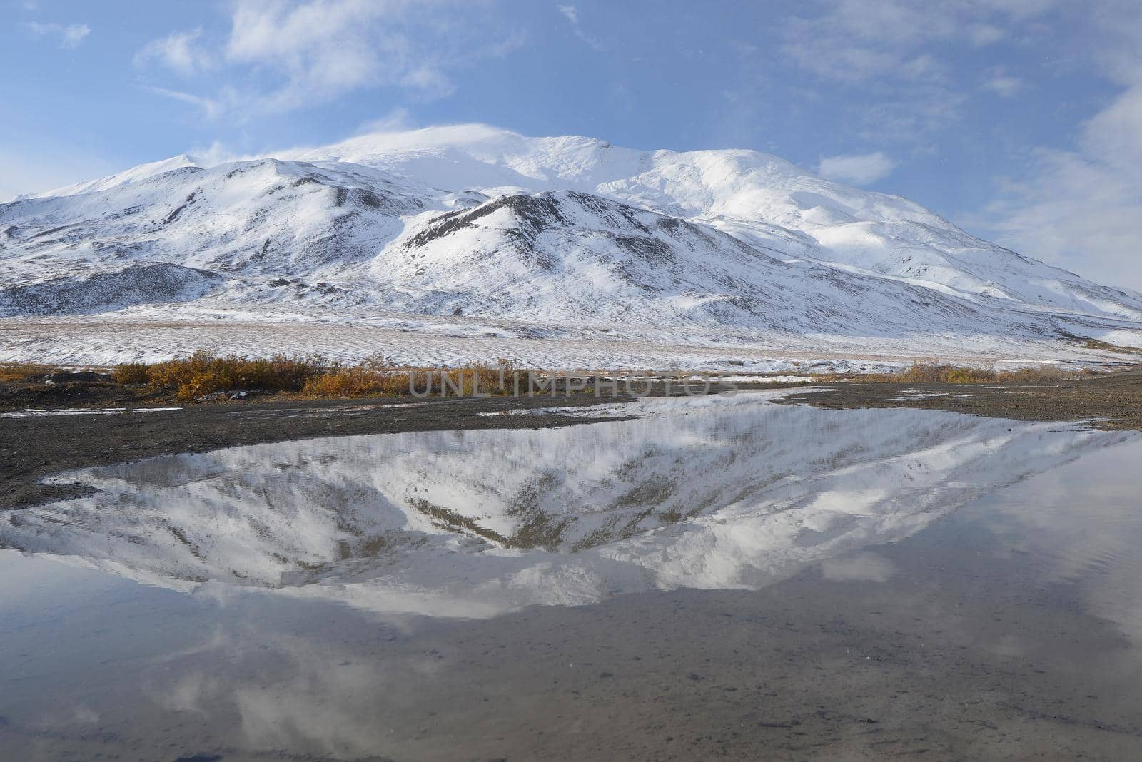 alaska mountain with snow by porbital