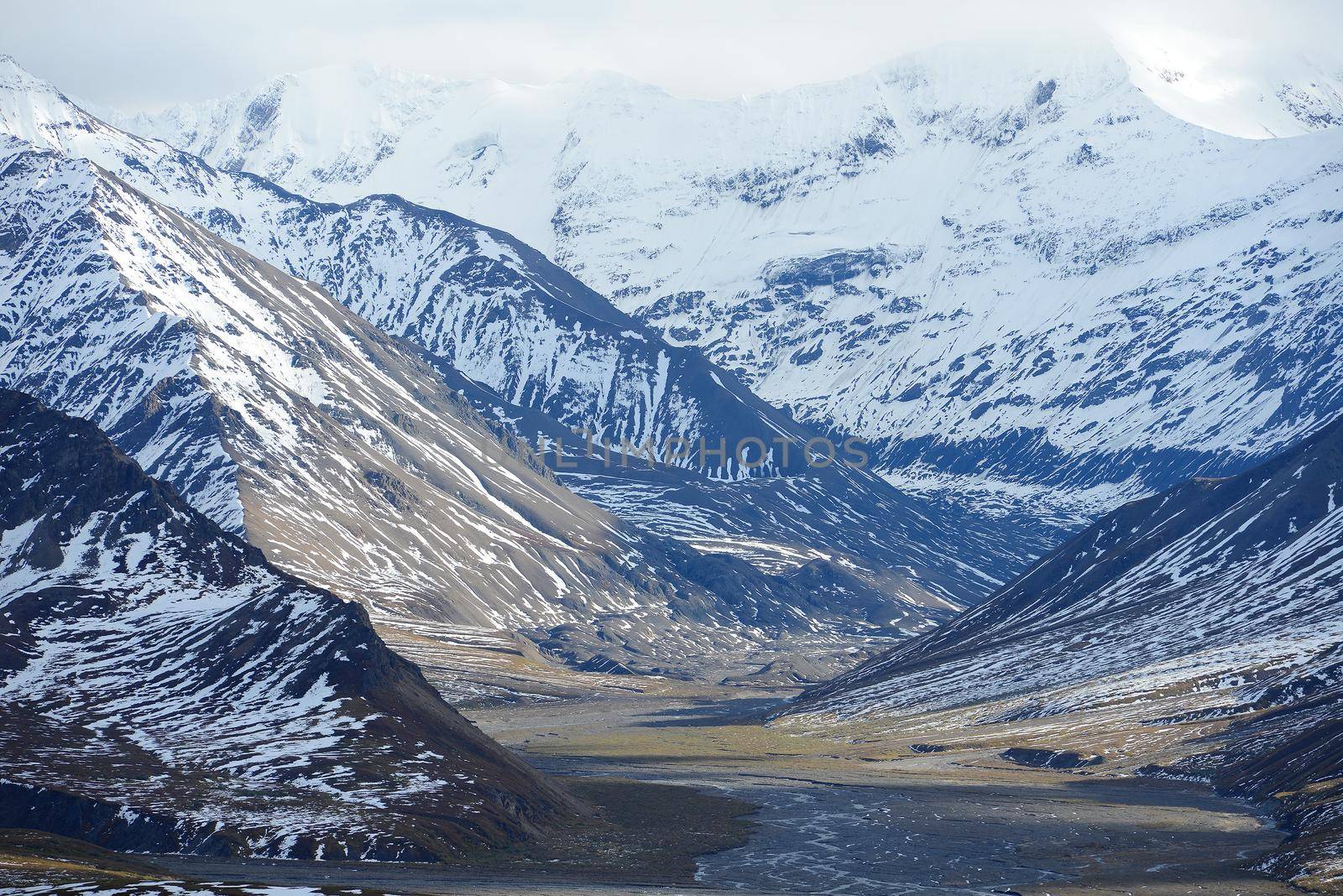 snow mountain landscape in denali national park