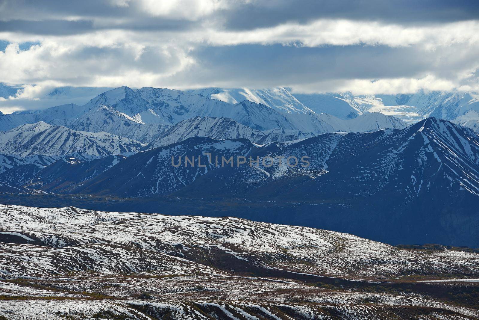 snow mountain landscape in denali national park