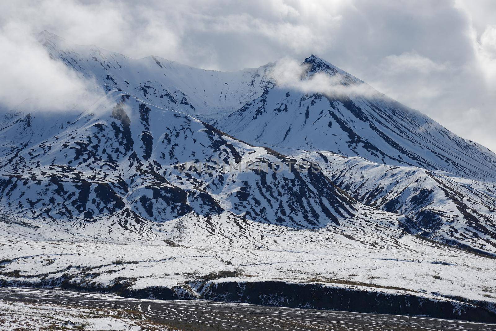 snow mountain landscape in denali national park