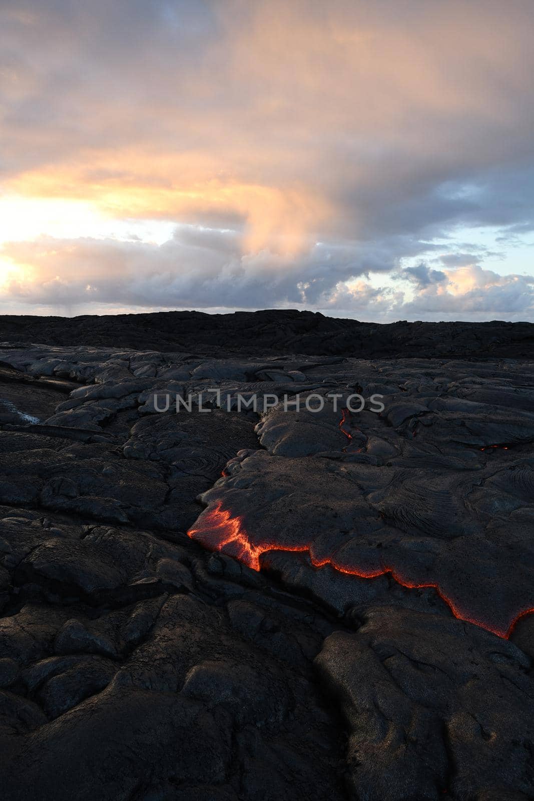 lava flow in hawaii