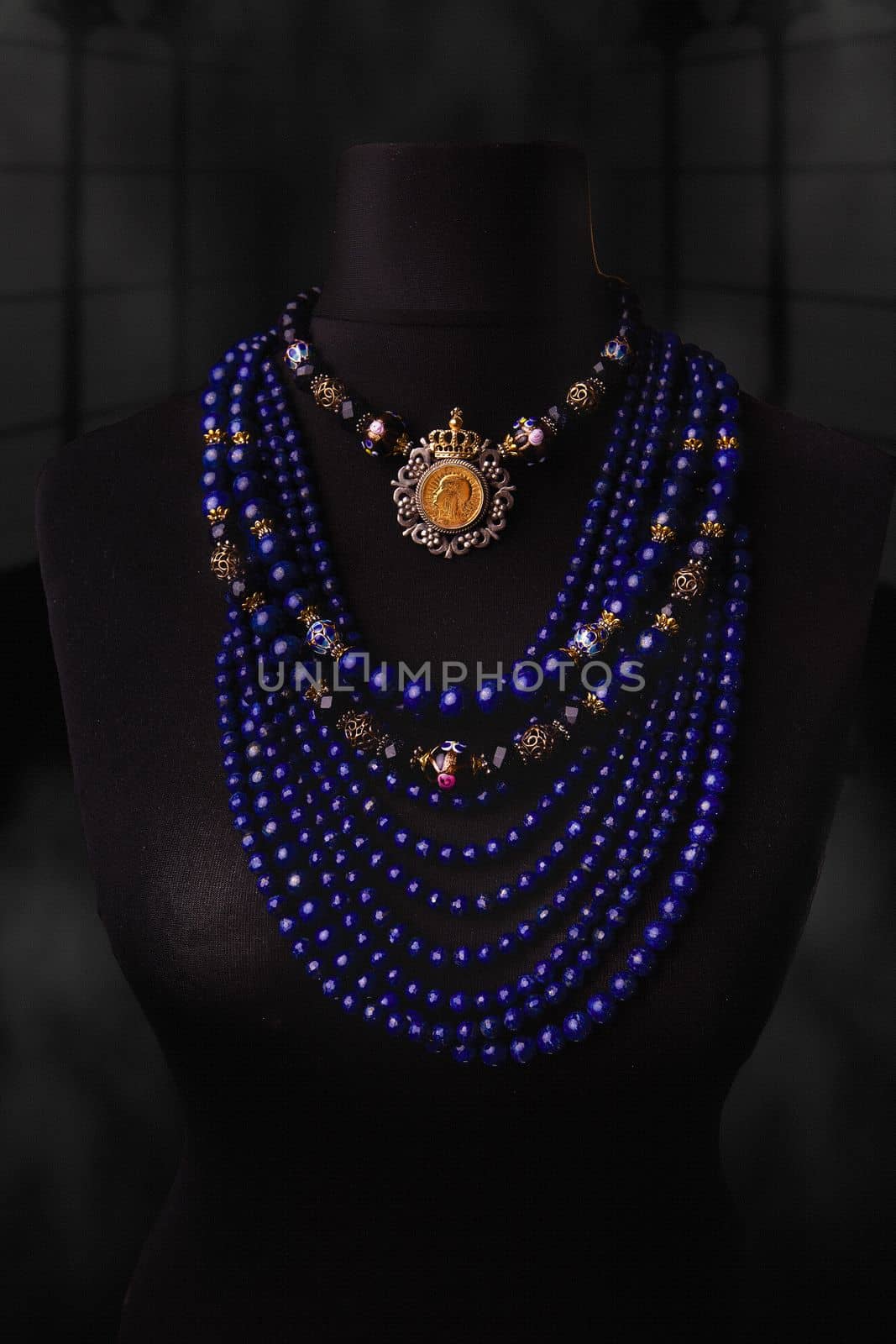Handmade necklace. Bright multicolored , pearl , jewelry A short necklace on a girl made of natural pearl stones. Handmade jewelry made from natural stones. Modern jewelry. . High quality photo