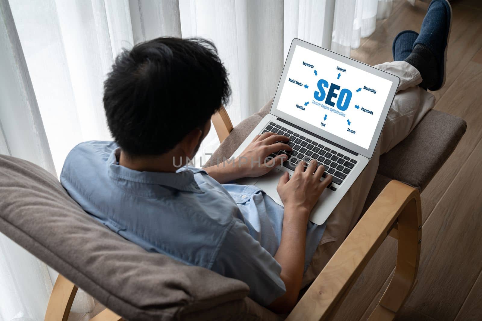 SEO search engine optimization for modish e-commerce and online retail business by biancoblue