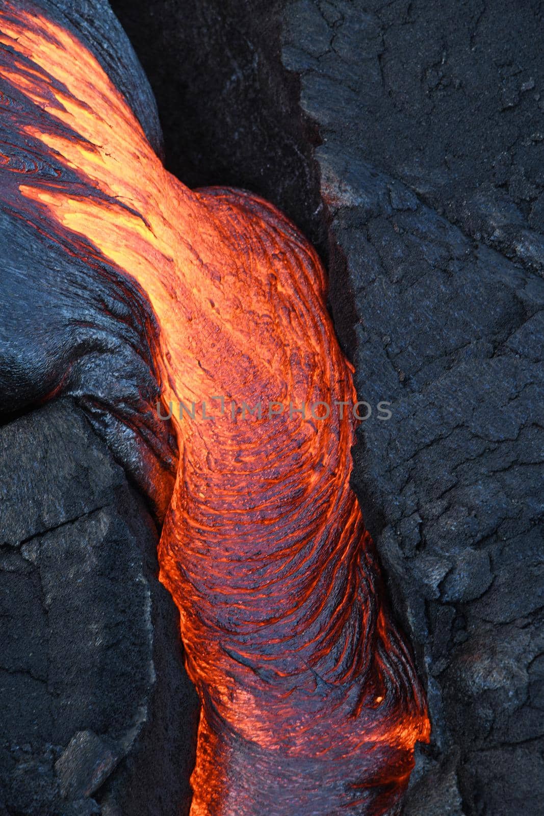 lava flow in hawaii