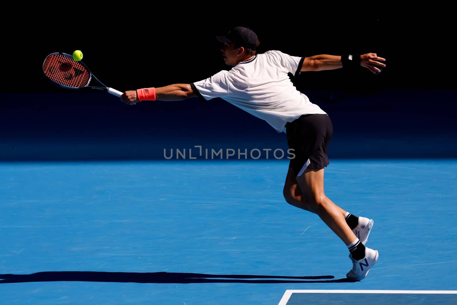 MELBOURNE, AUSTRALIA - JANUARY 23: Ben Shelton of USA plays J.J. Wolf of USA in the 4th round on day 8 of the 2023 Australian Open at Melbourne Park on January 23, 2023 in Melbourne, Australia.