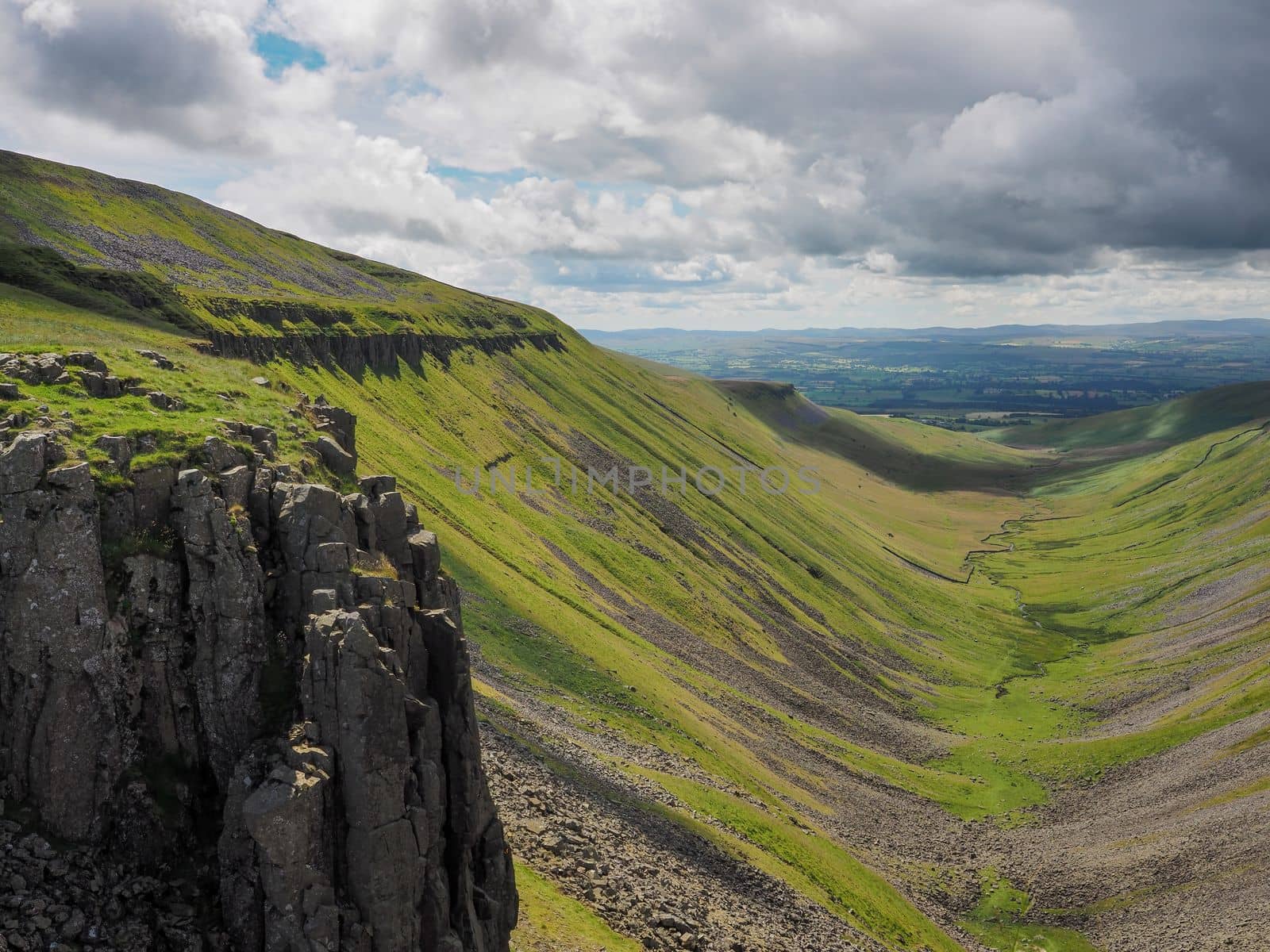 Dramatic view from High Cup Nick of chasm, Eden Valley, North Pennines, Cumbria by PhilHarland