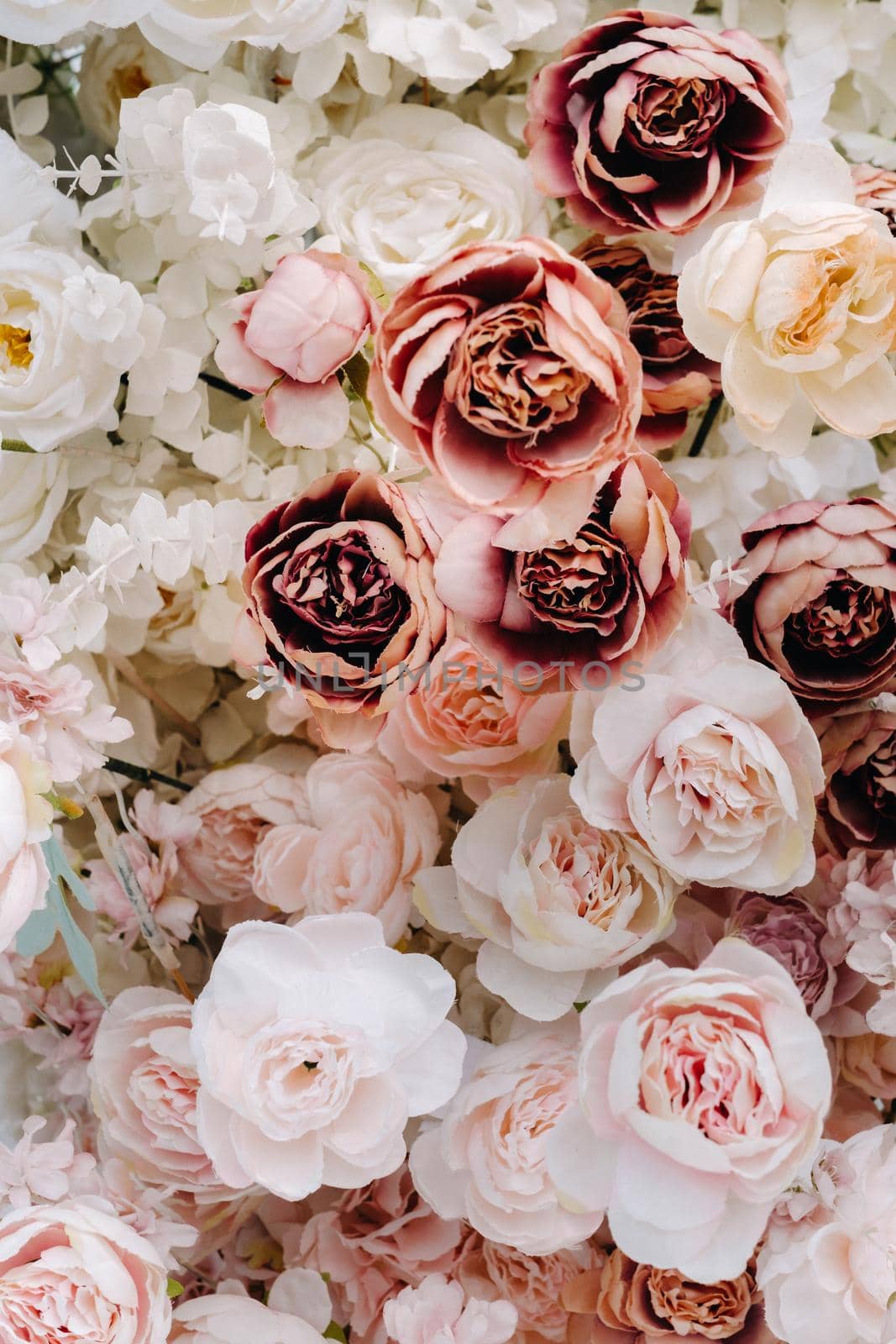 Close-up of wedding flowers.Background of pink and white roses.