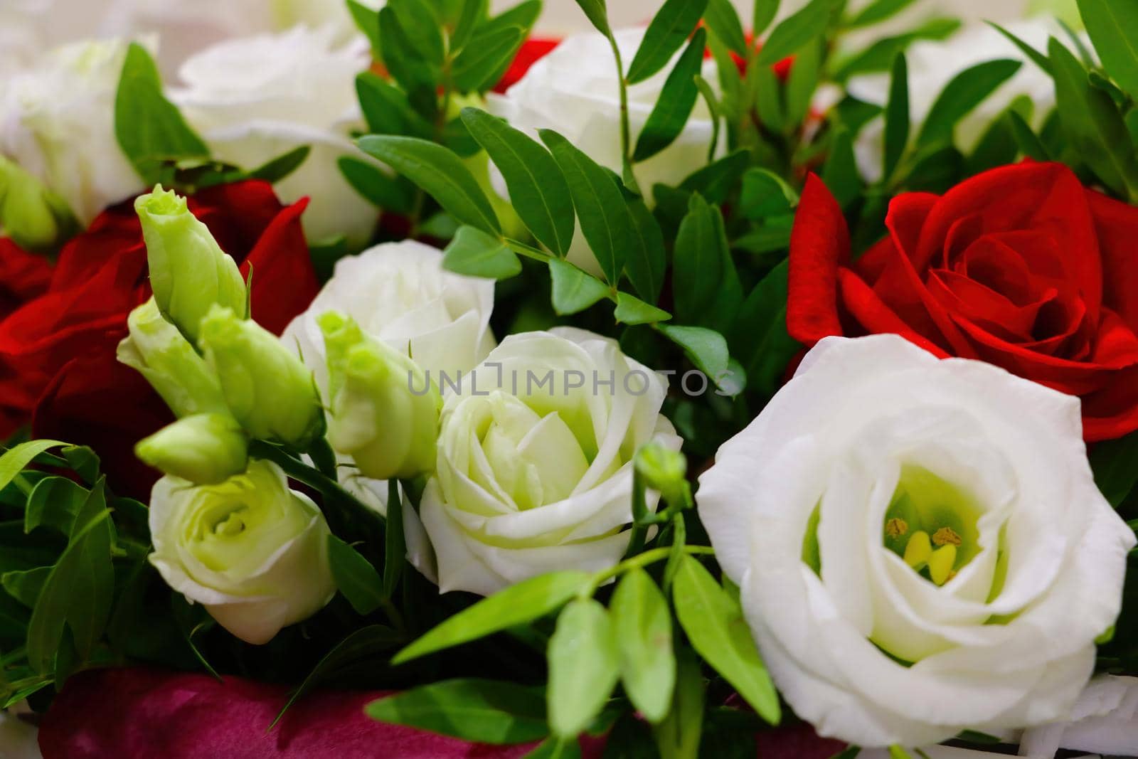Top view of a bouquet of red white roses