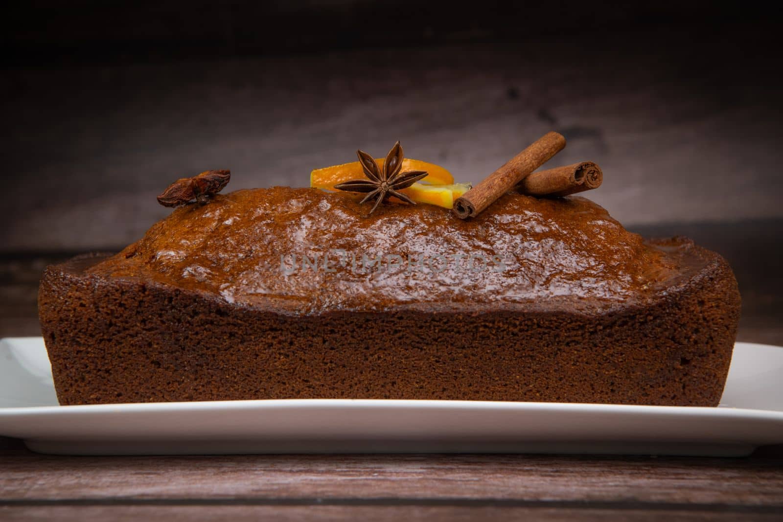 Traditional spice gingerbread cake with honey, ginger, cinnamon, nutmeg. High quality photo