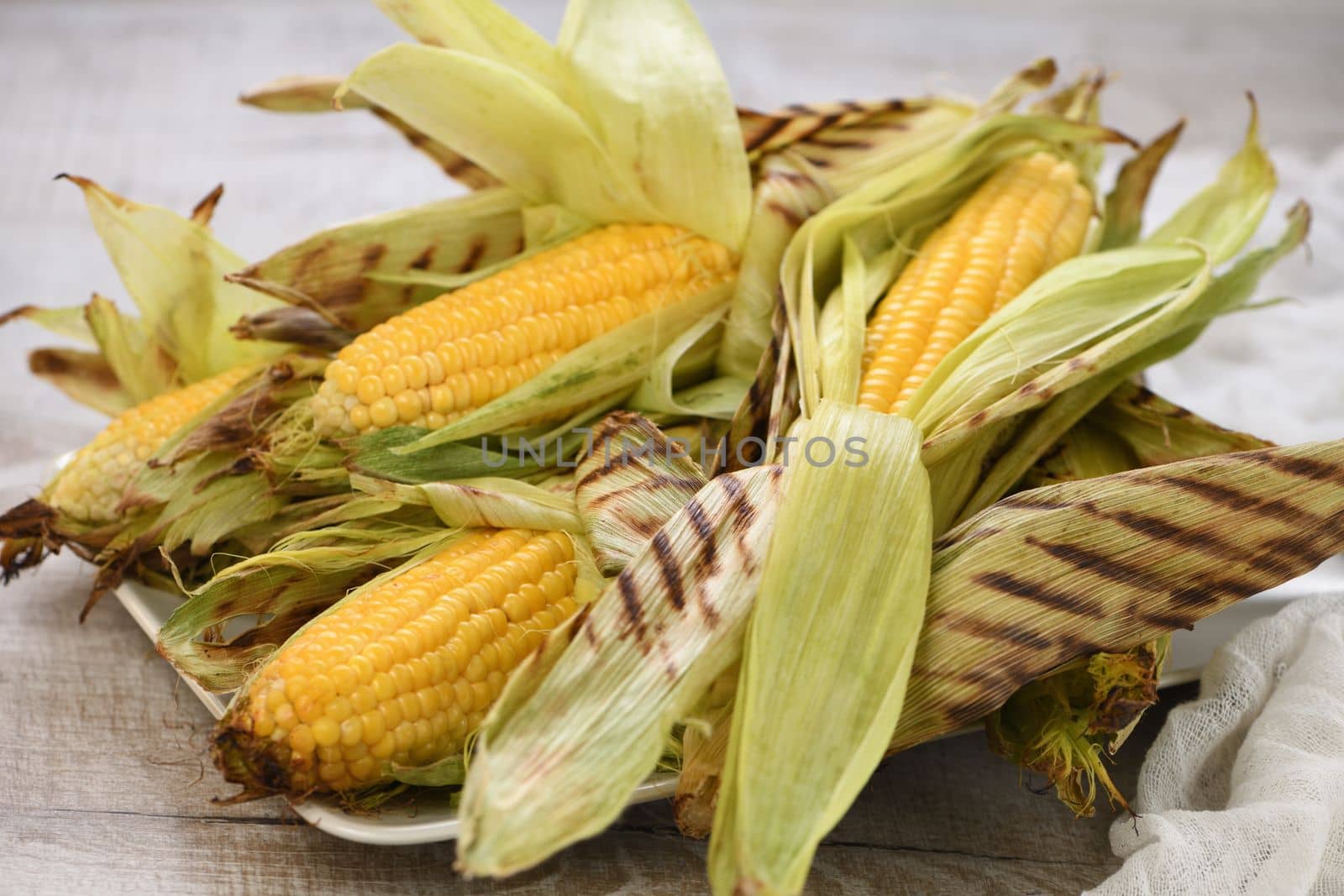 Corn on the cob grilled by Apolonia