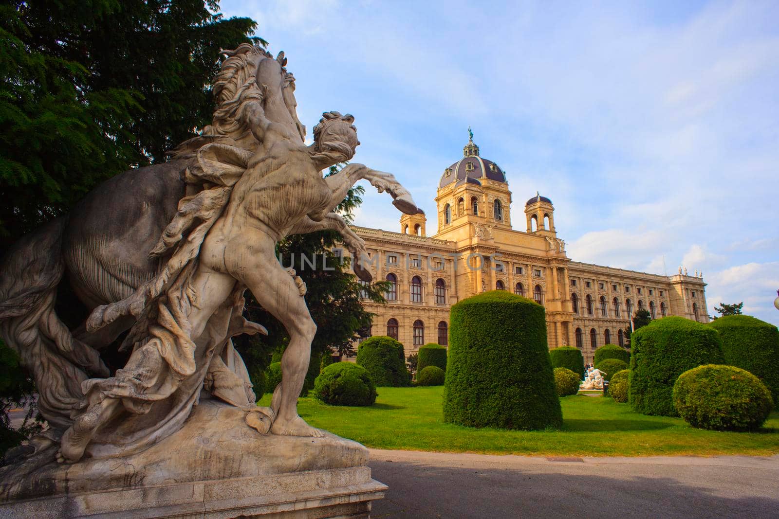 The Naturhistorisches Museum and the monument to Empress Maria Theresa, Vienna