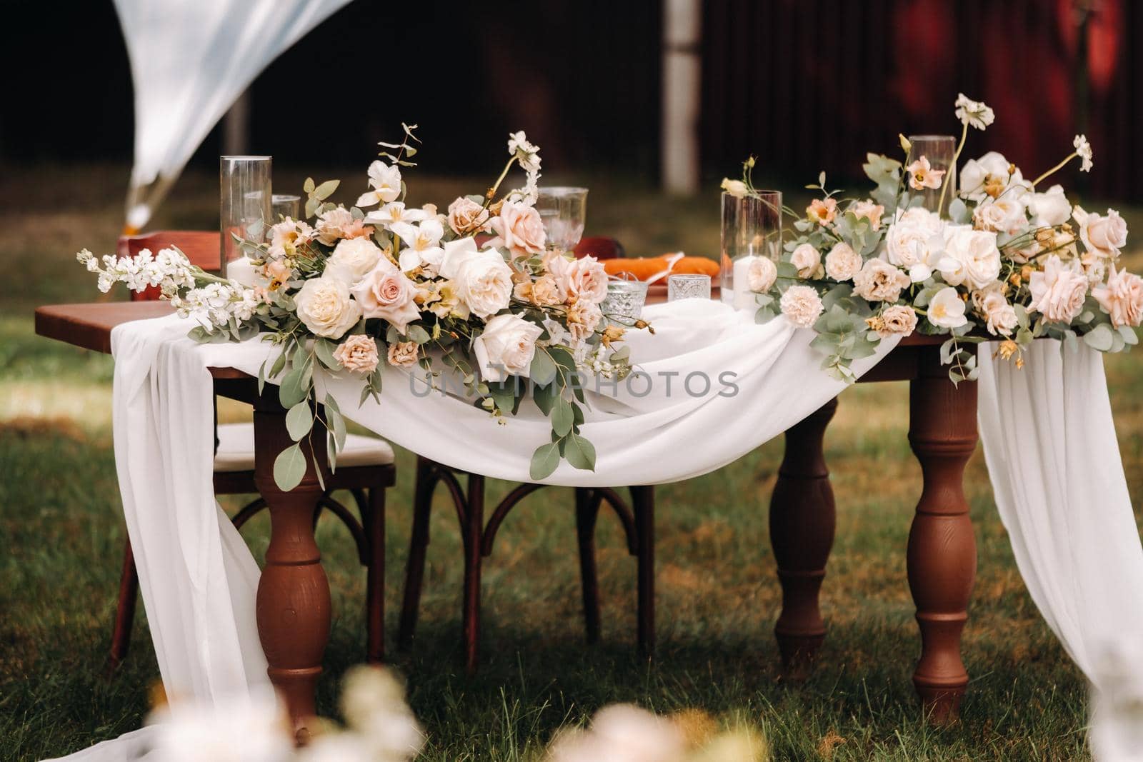 wedding table decoration with flowers on the table, dinner table decor.