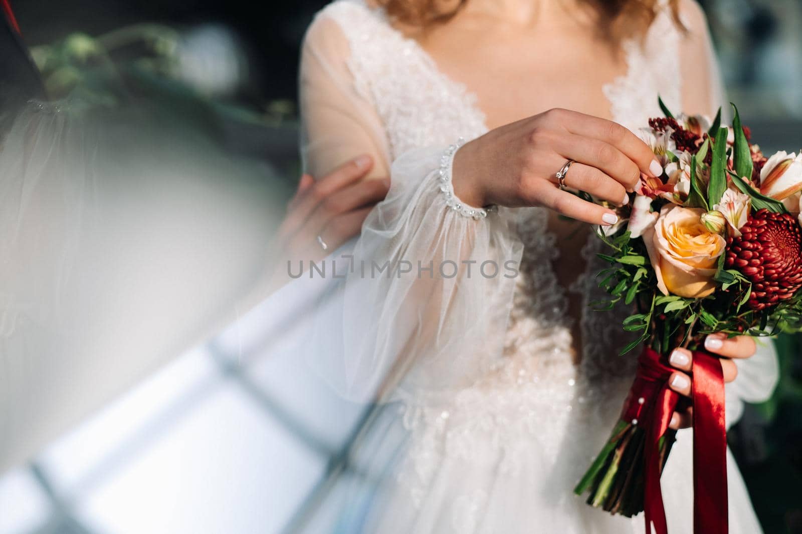 wedding bouquet in the hands of the bride.The decor at the wedding.