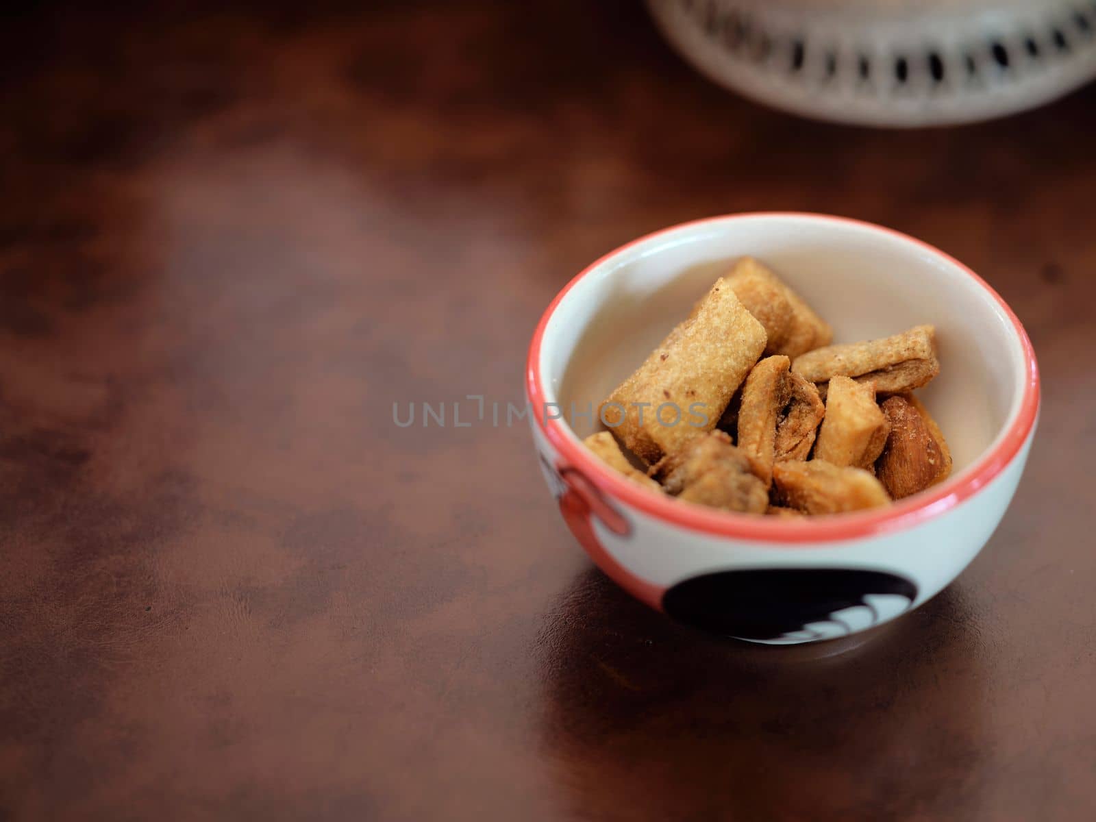 Crispy fried pork skin. THAIFOOD