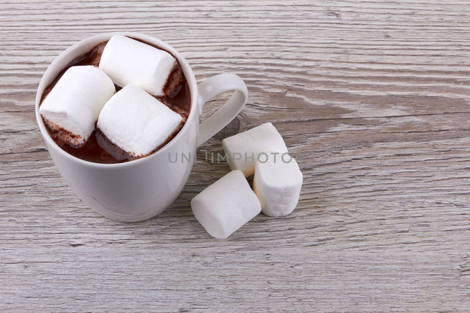 Cocoa with marshmallows by pioneer111