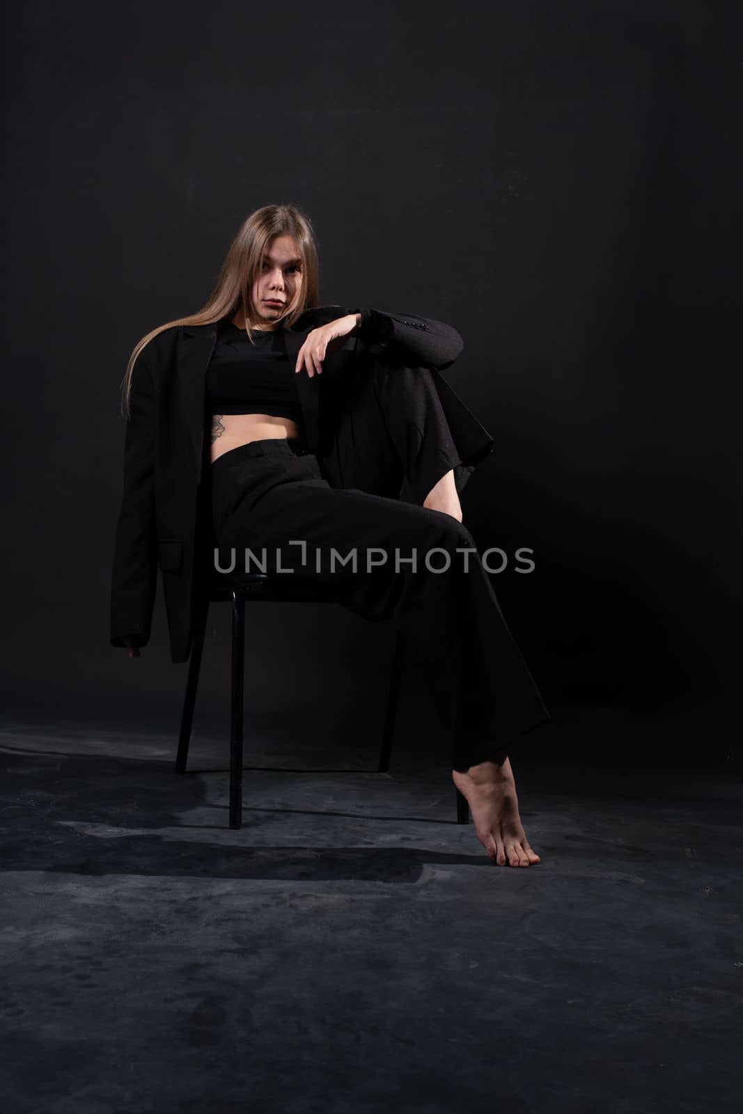 lady beautiful woman vogue sitting young caucasian attractive person female style stylish