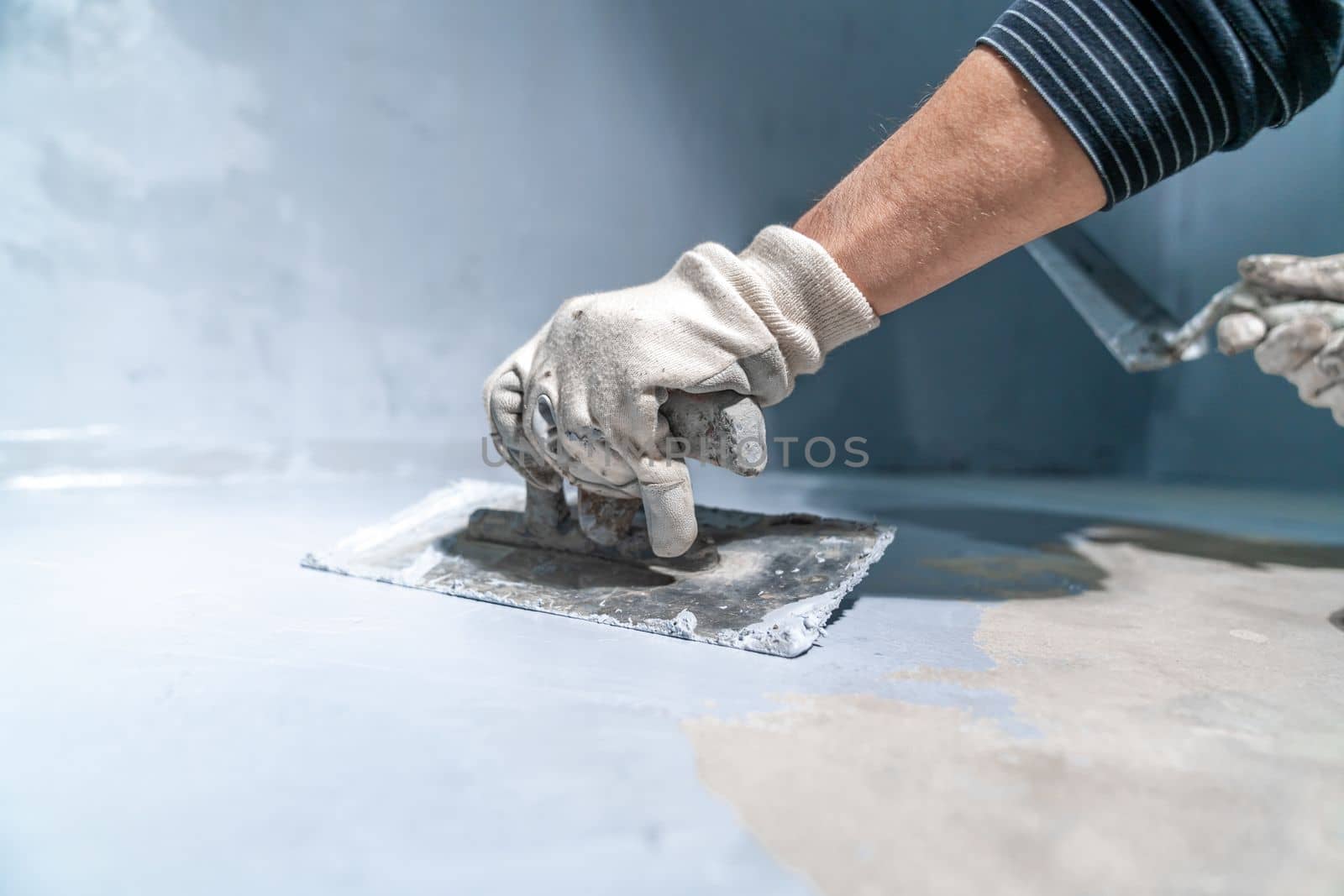 waterproofing of the bathroom floor in a new building.
