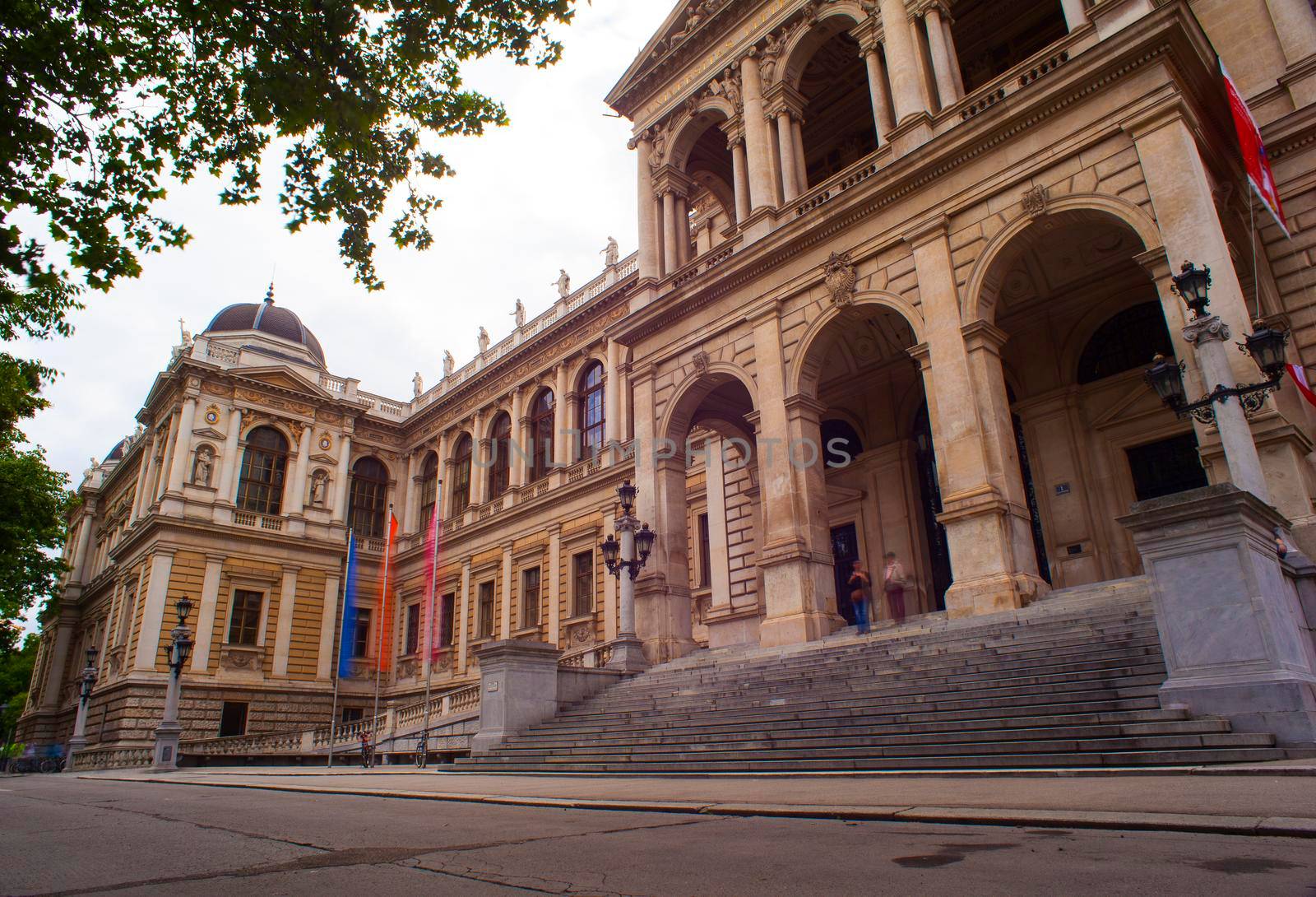 View of the University of Vienna building