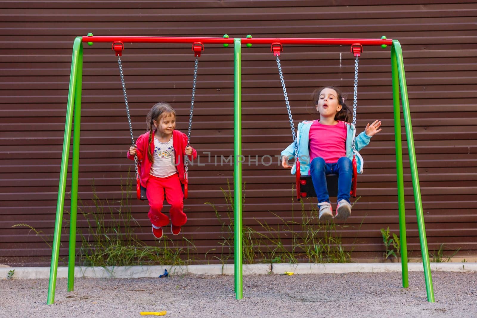 The best friends playing together.