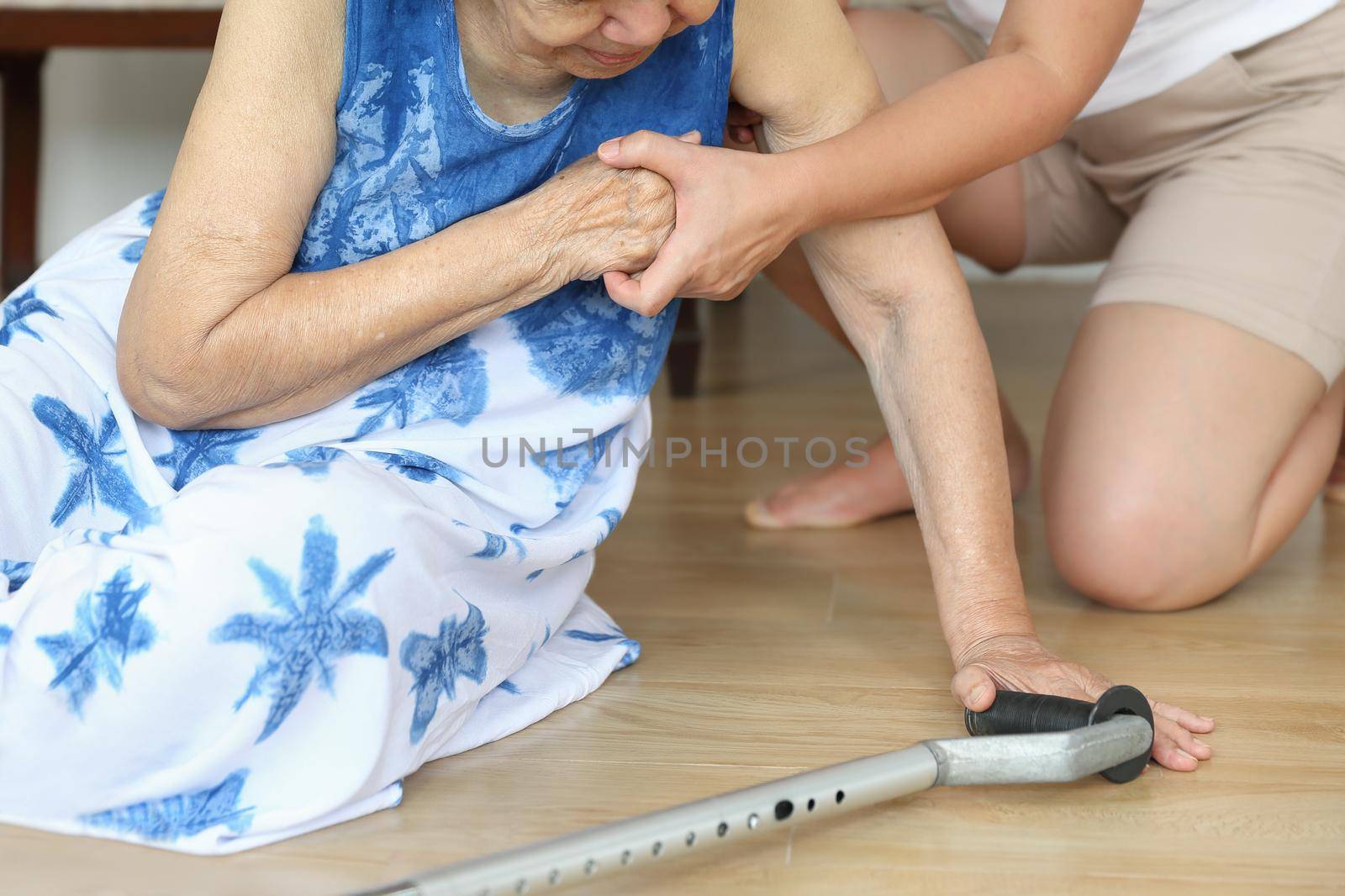 Elderly woman falling down at home ,hearth attack. by toa55