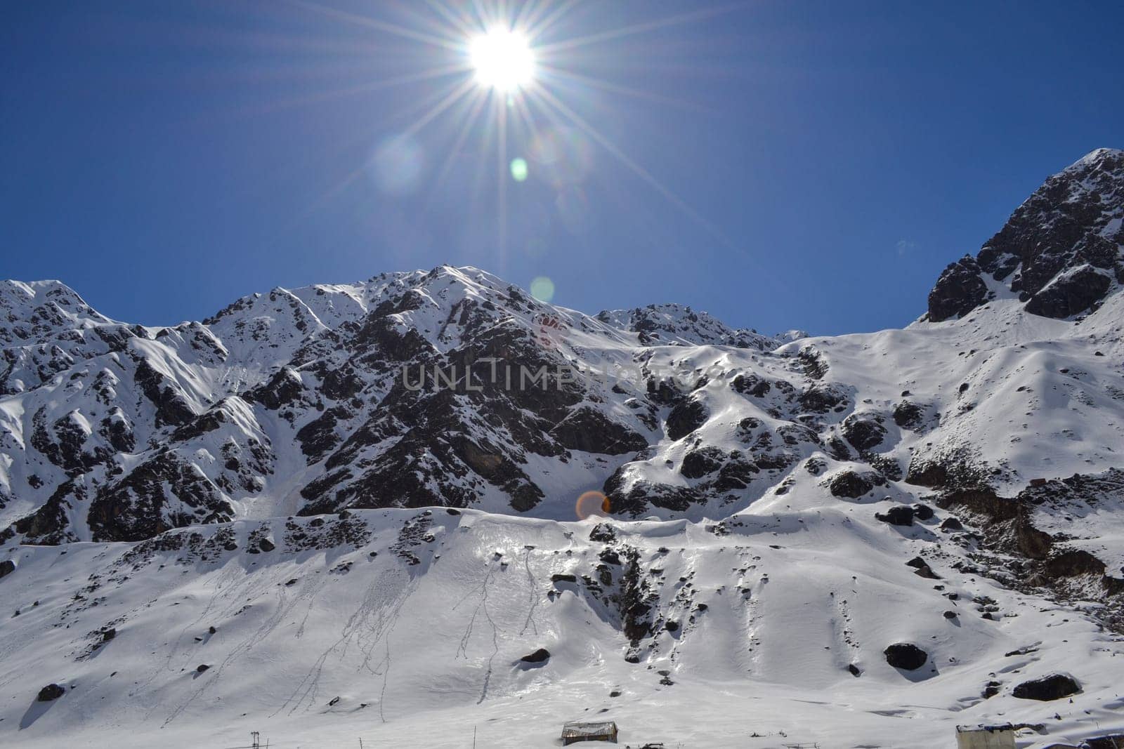 Snow-covered mountain peaks in Himalaya India. by stocksvids