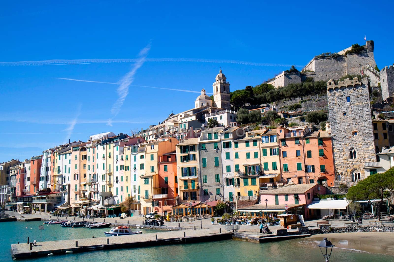 Photographic view of the colorful village of Portovenere by fotografiche.eu