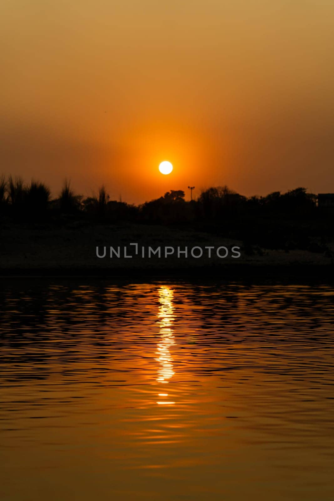 sunset over the river, End of the afternoon, Nature, Landscape, selective focus